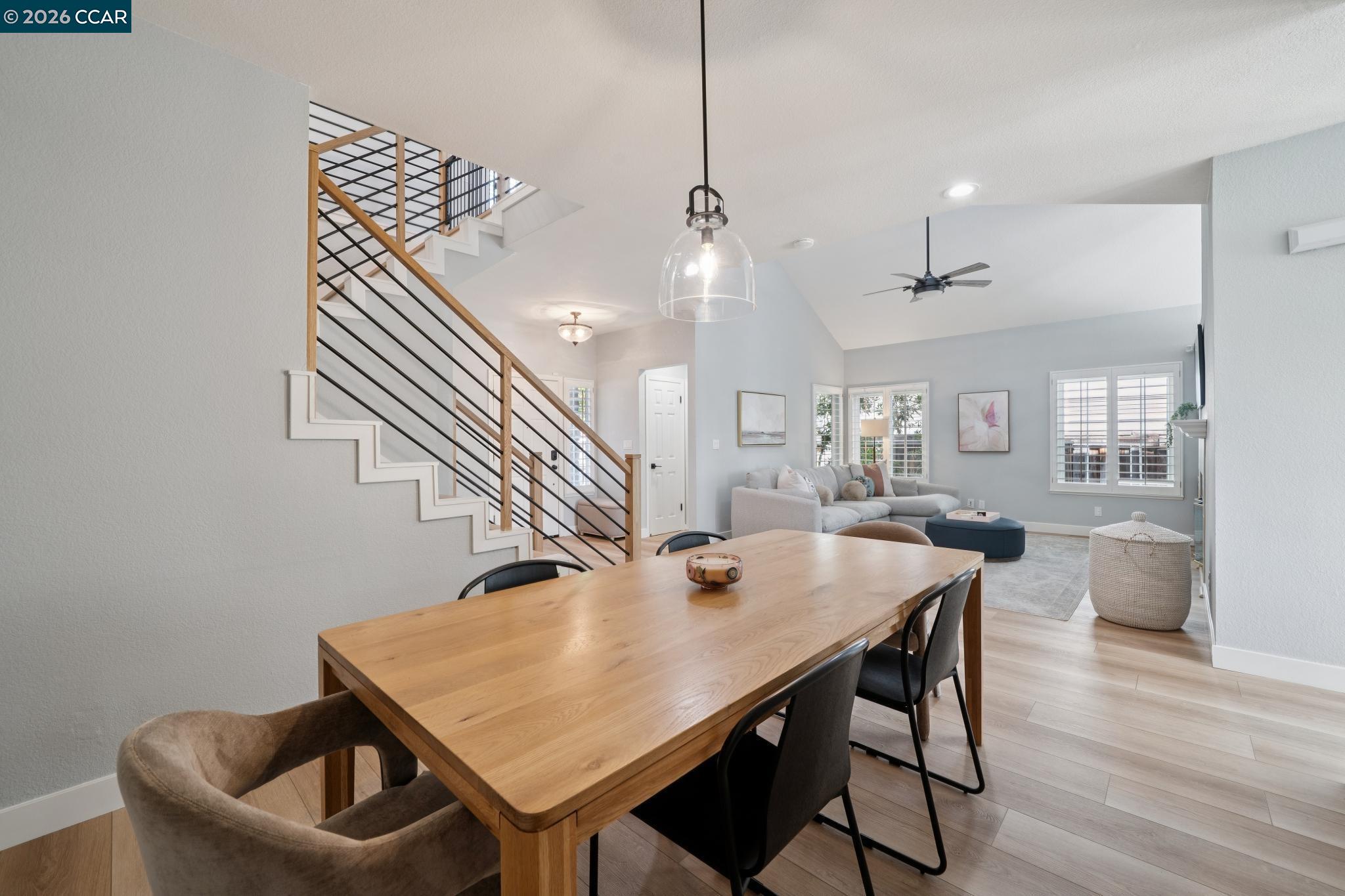 921 Arrowhead Ter