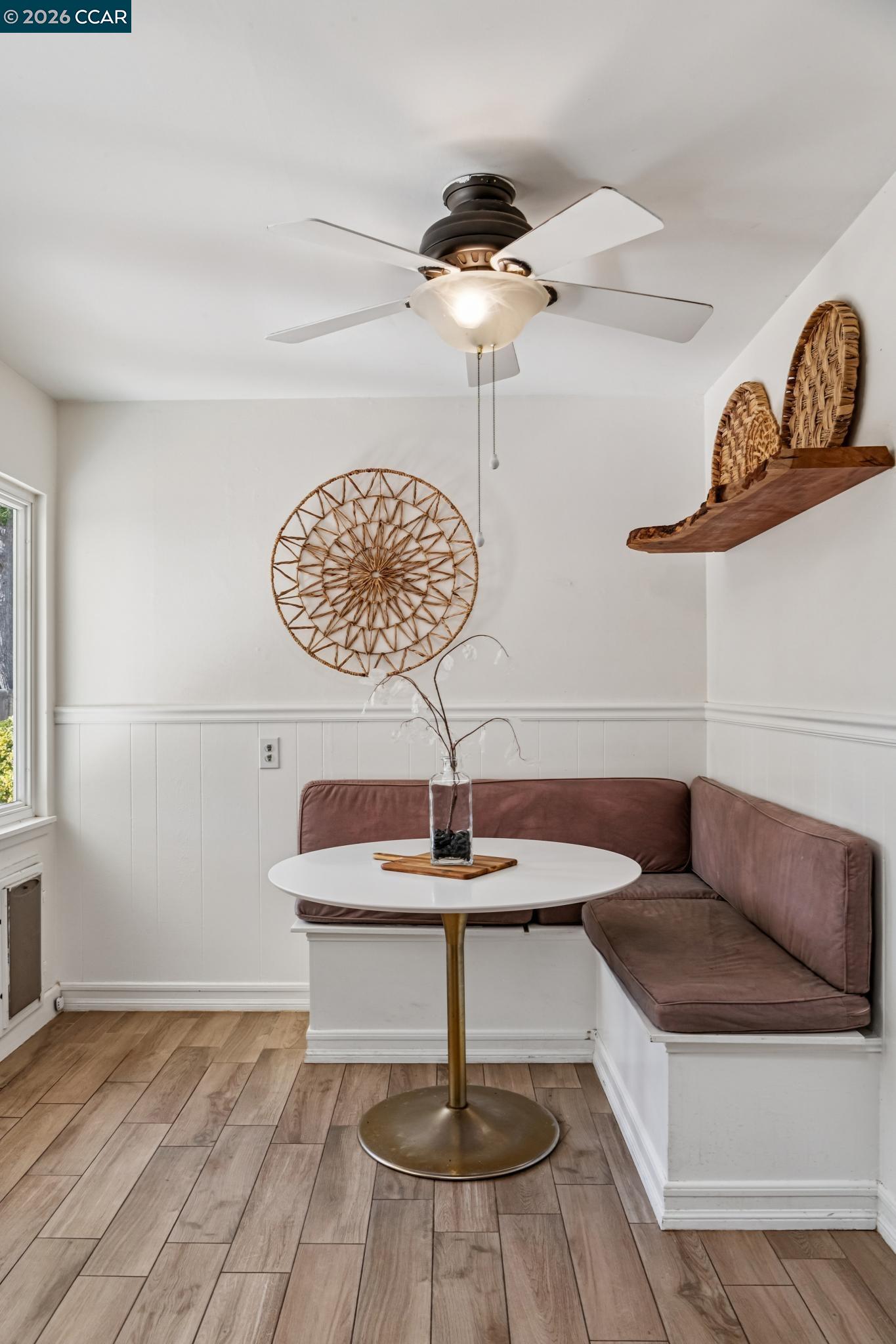 1243 Davis Ave.