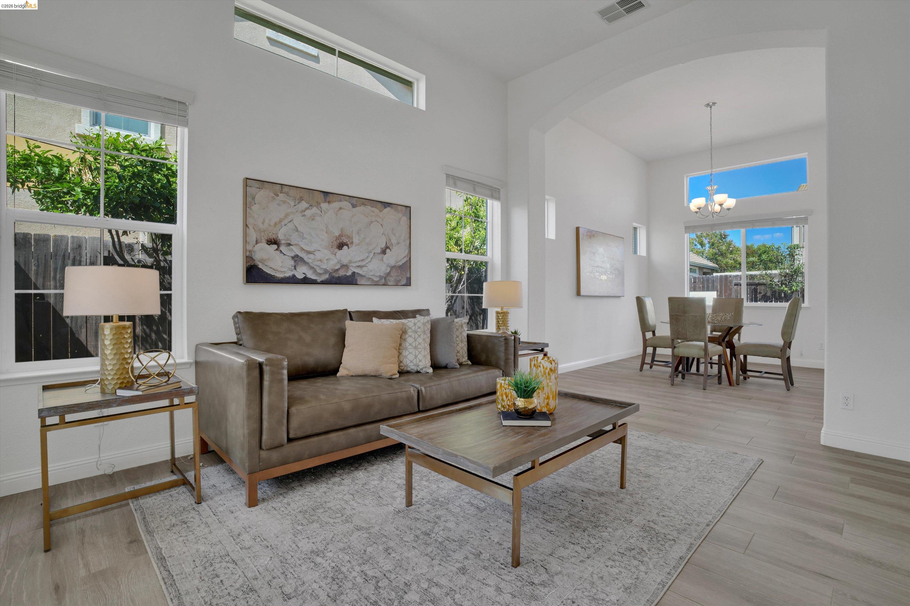 14 Renoir Ct