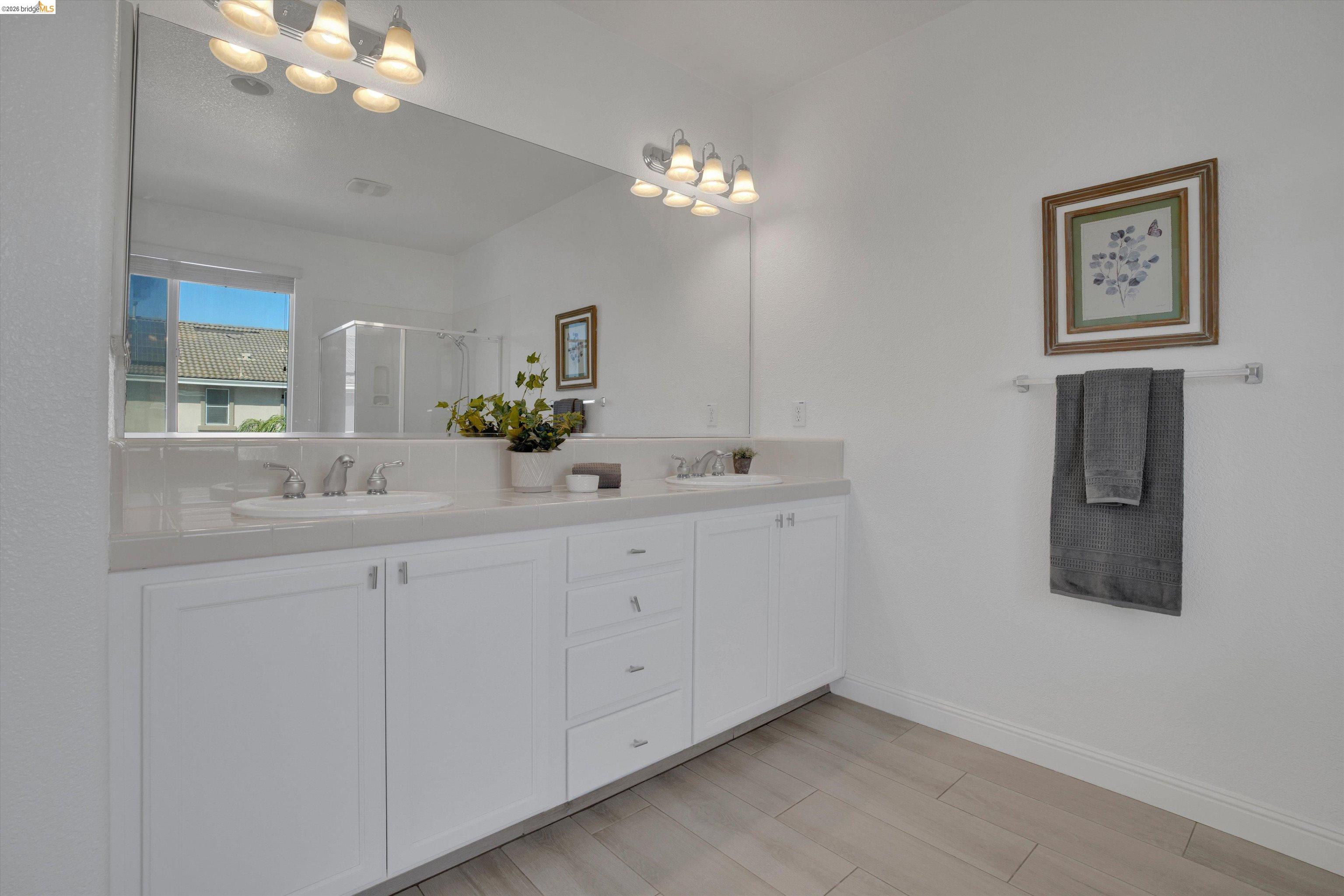14 Renoir Ct