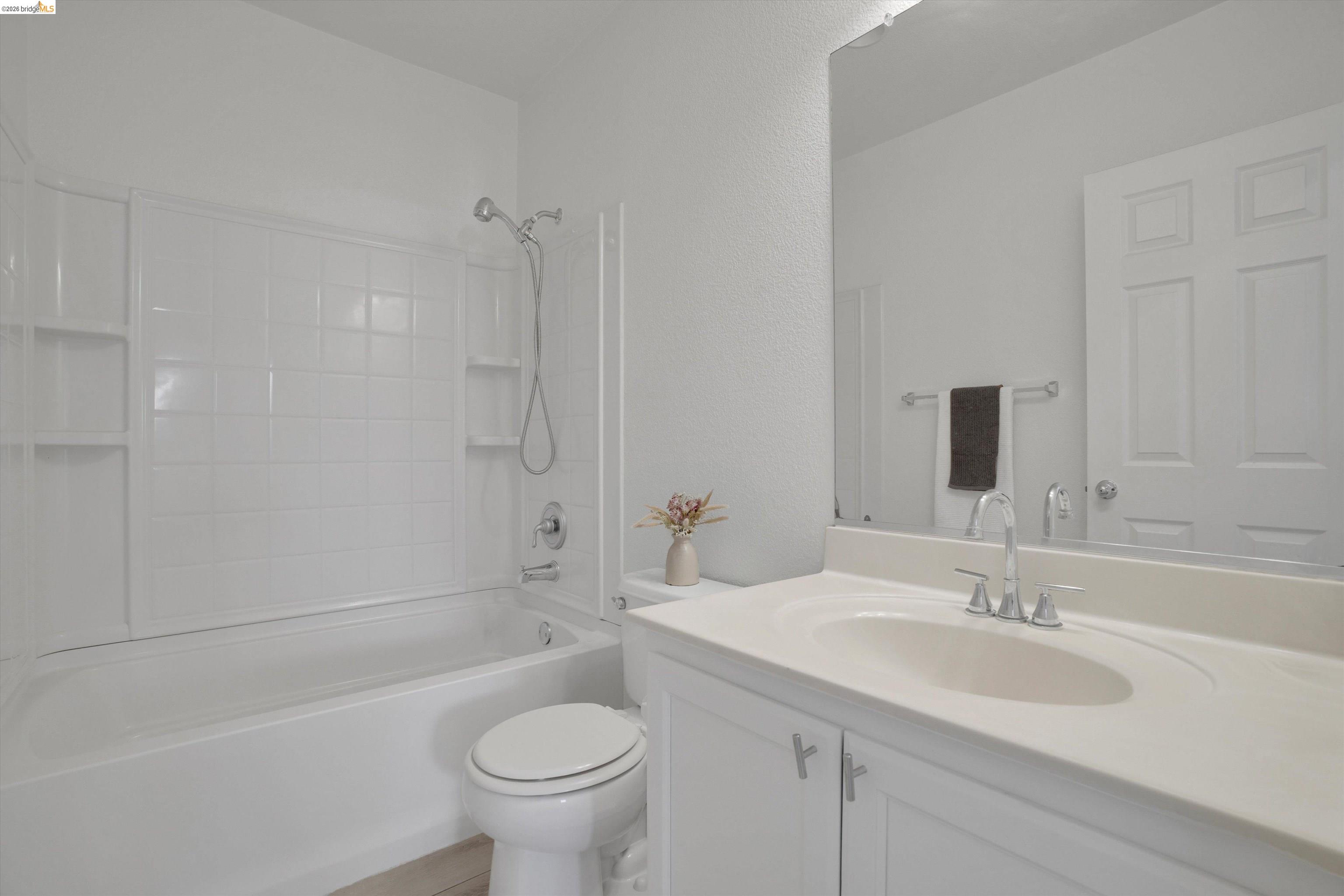 14 Renoir Ct