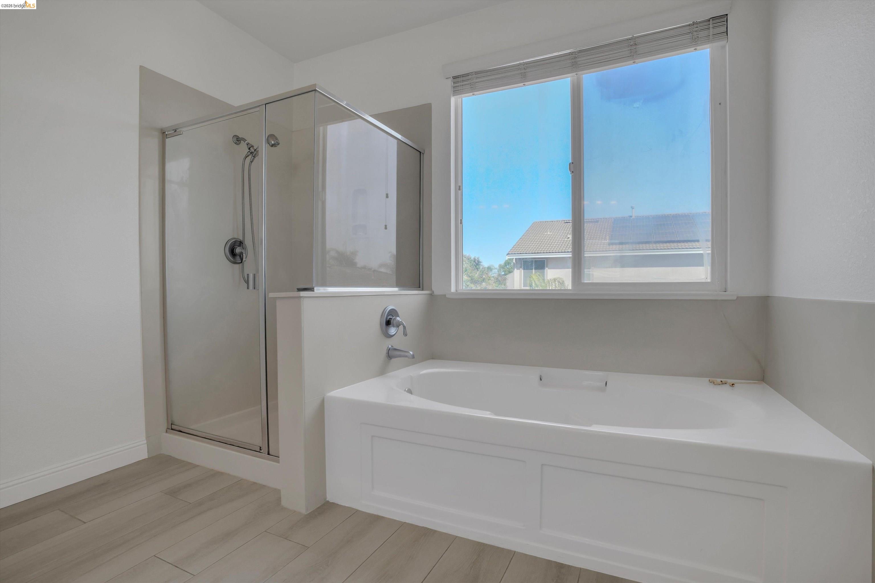 14 Renoir Ct