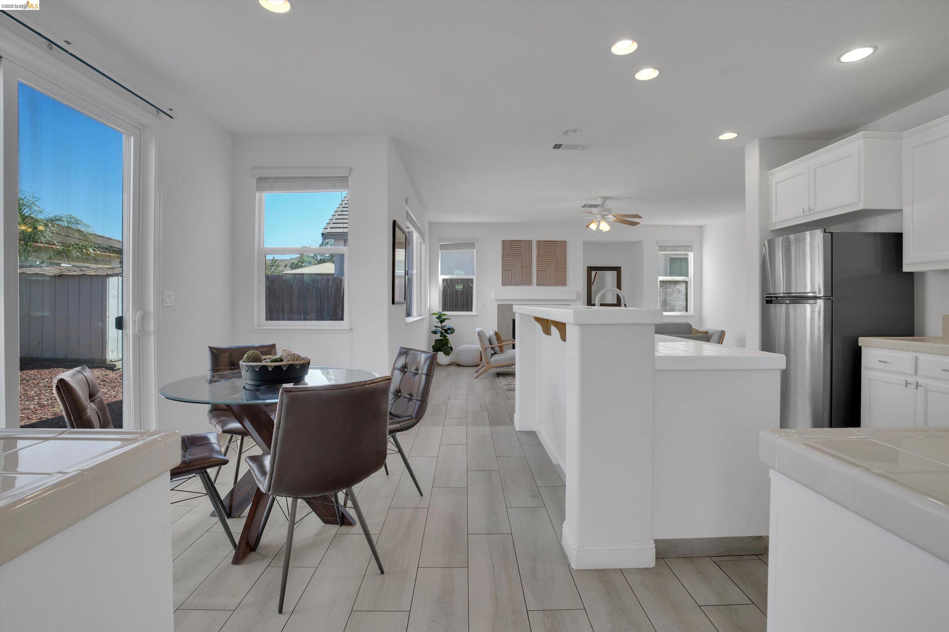 14 Renoir Ct