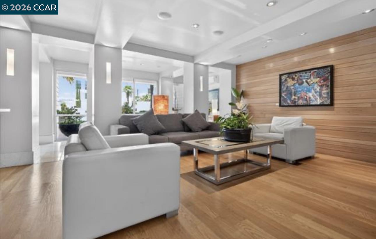 1655 N California Blvd # 227