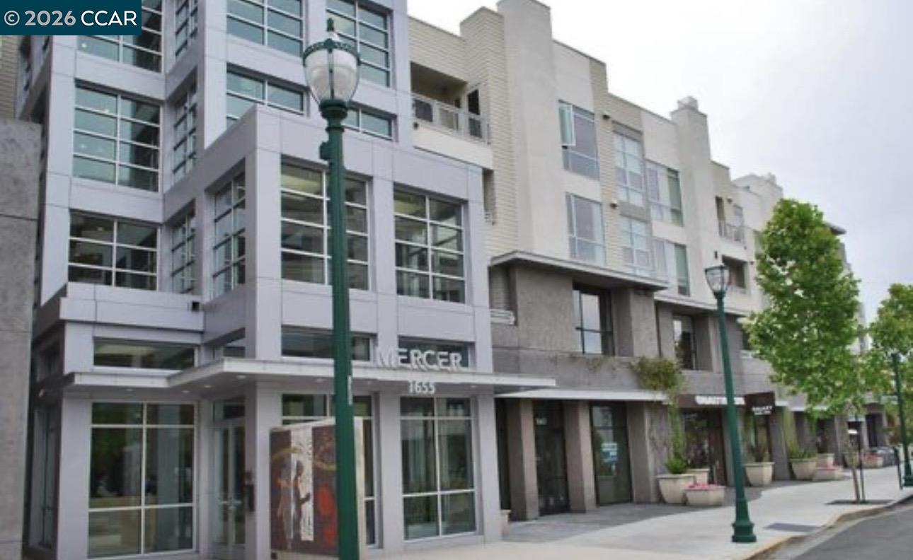 1655 N California Blvd # 227