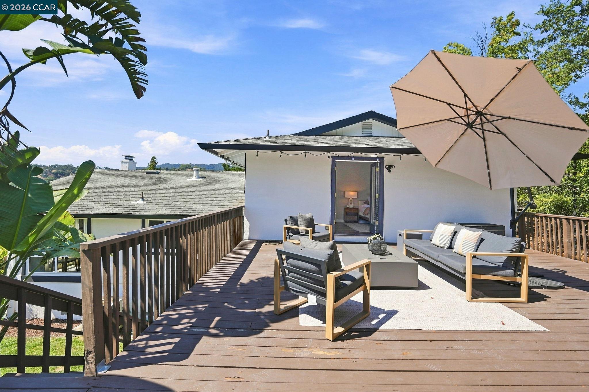 566 Webster Dr