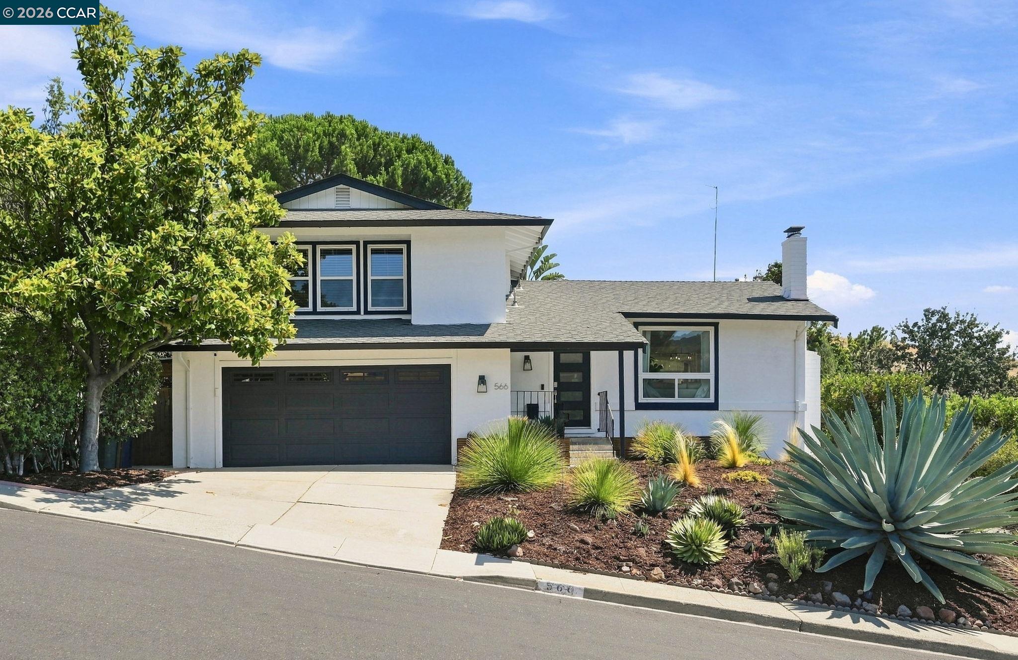 566 Webster Dr
