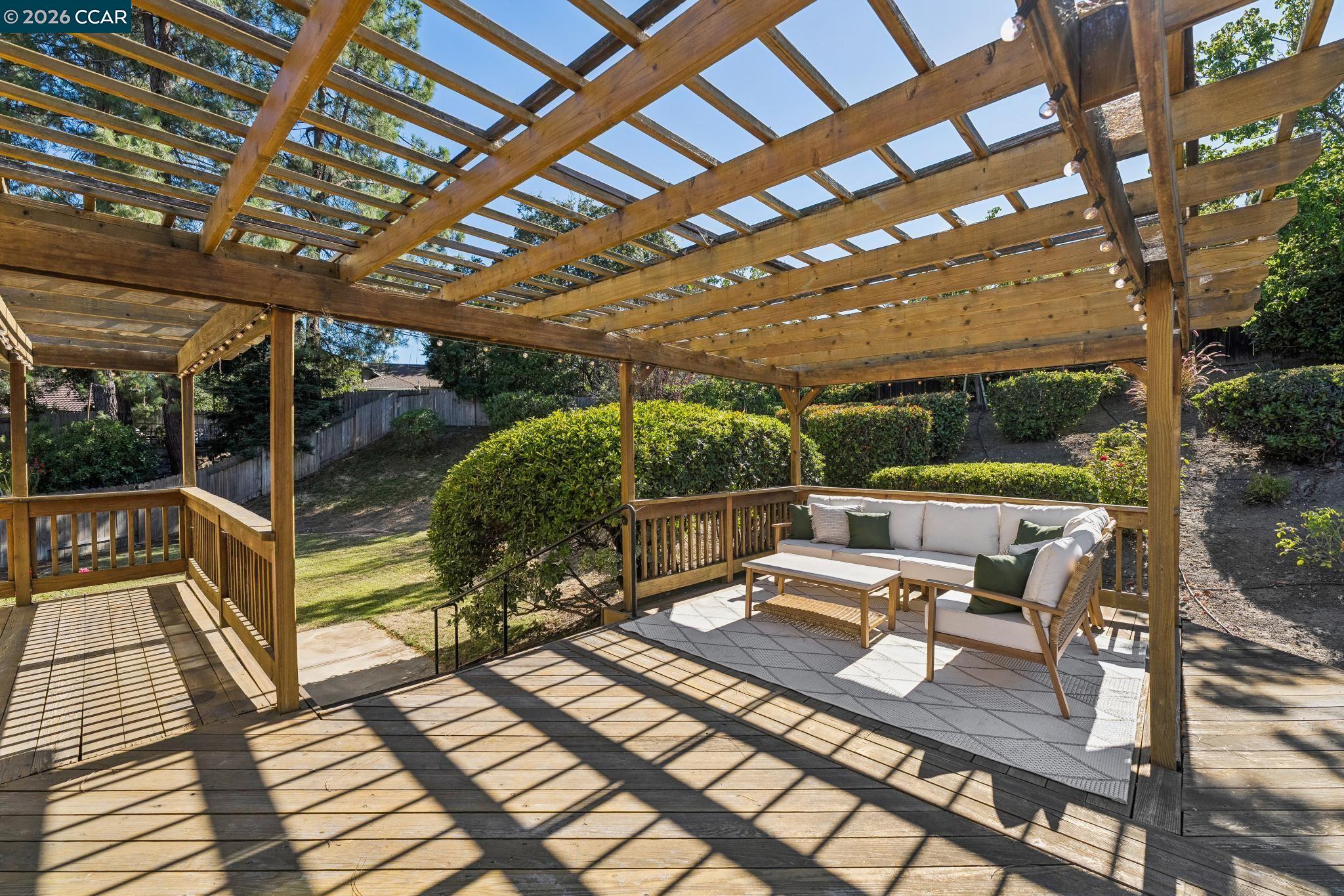 41 Burnham Ct