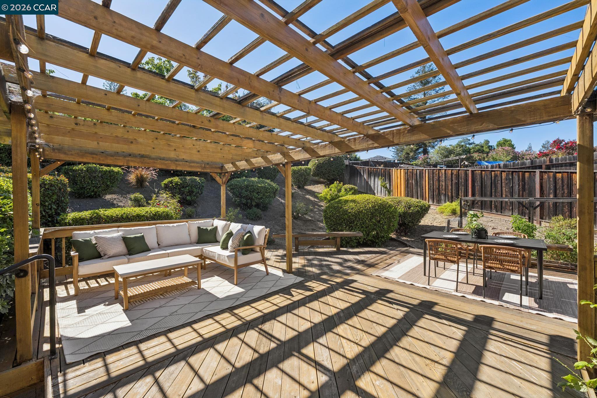 41 Burnham Ct
