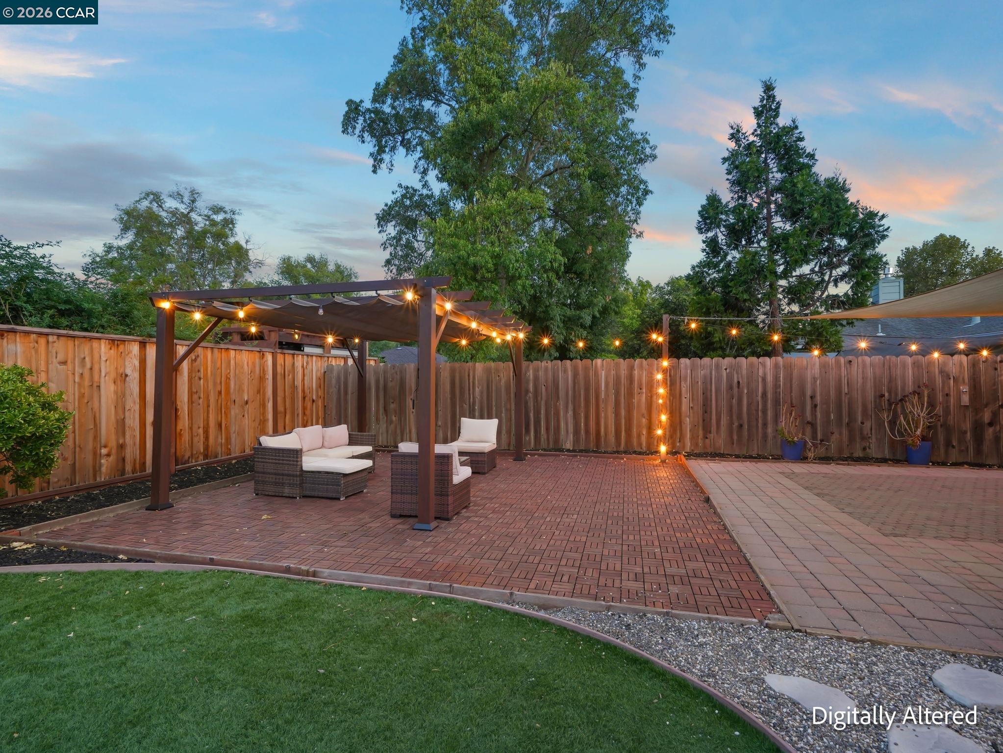 1555 Violet Way