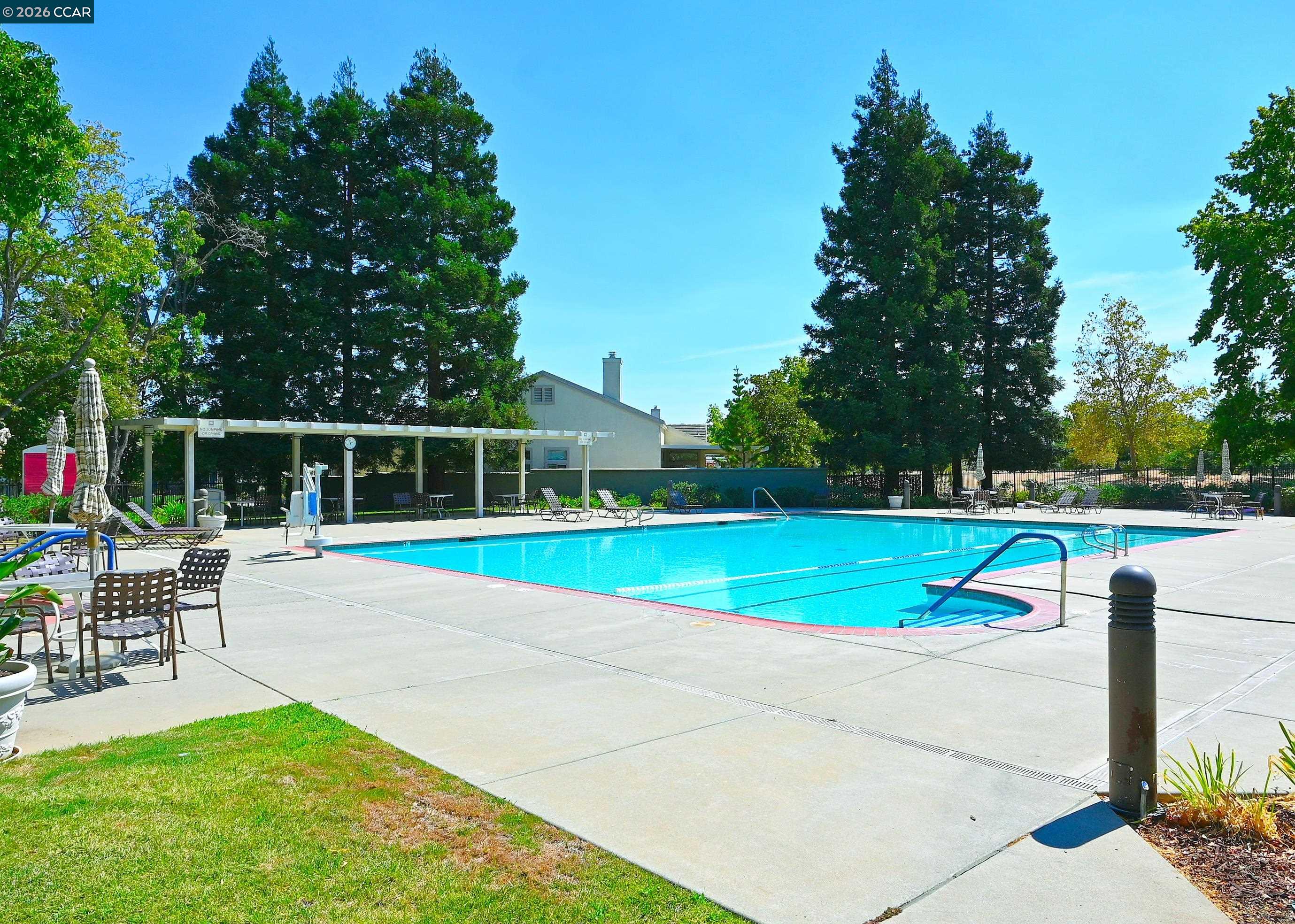310 Winesap Dr.