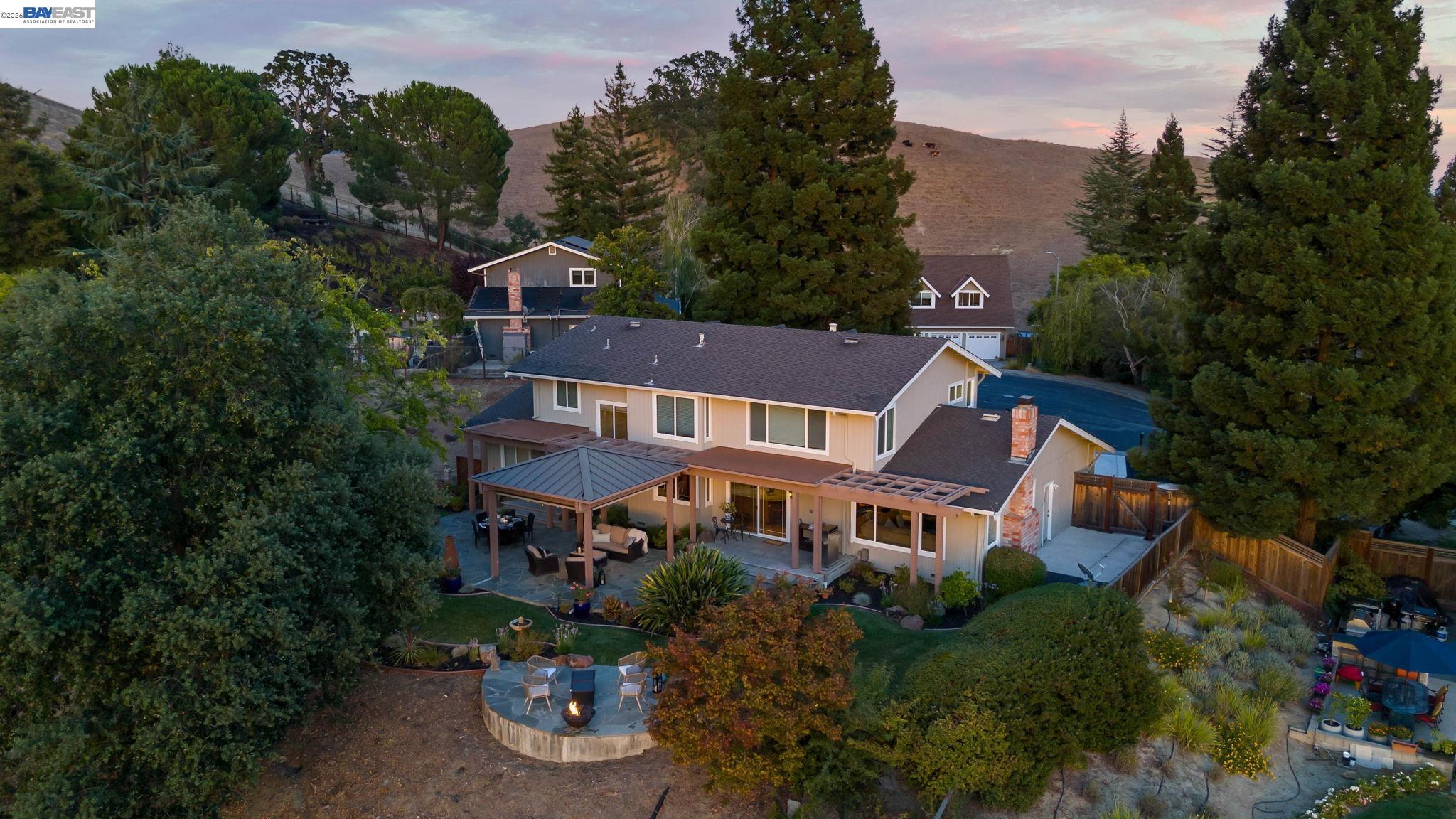 222 Arthur Ct