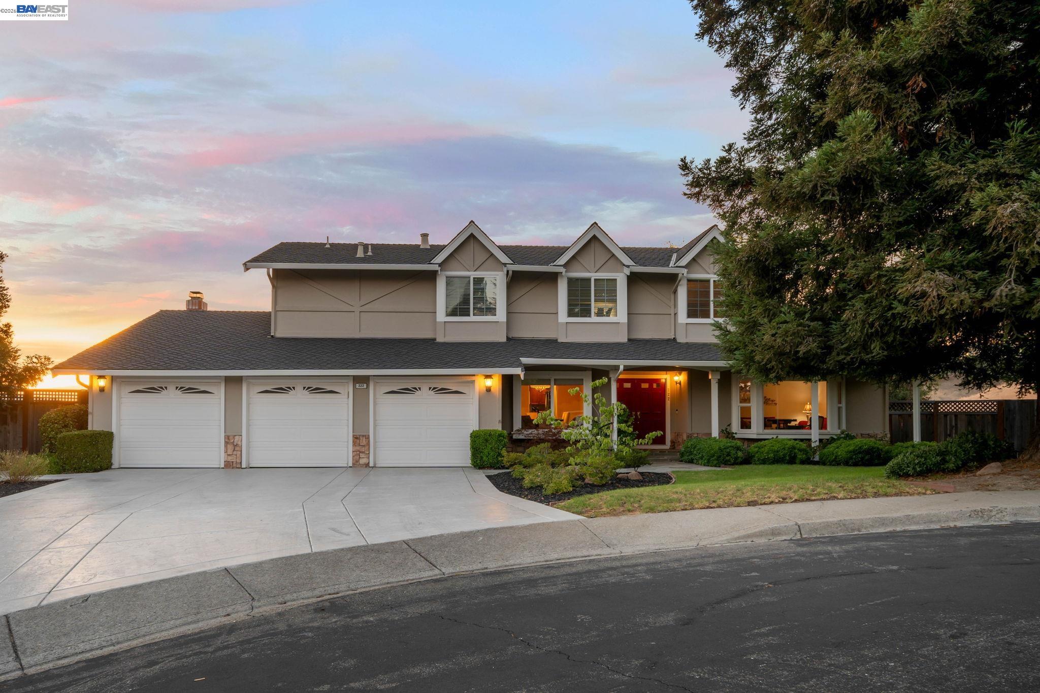 222 Arthur Ct