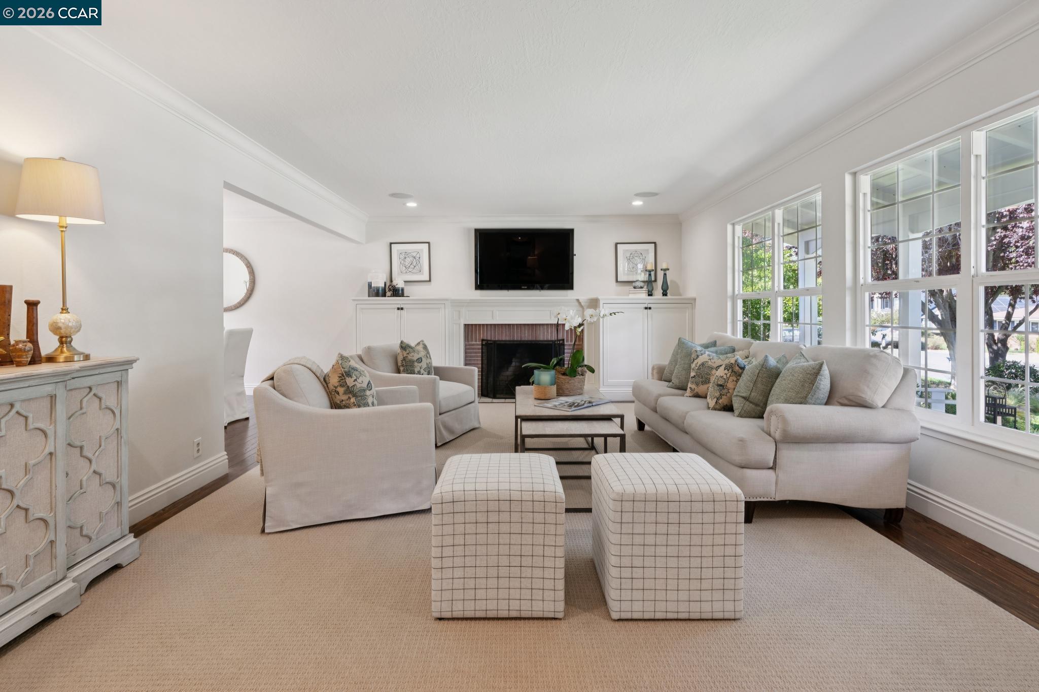 294 Deerfield Dr