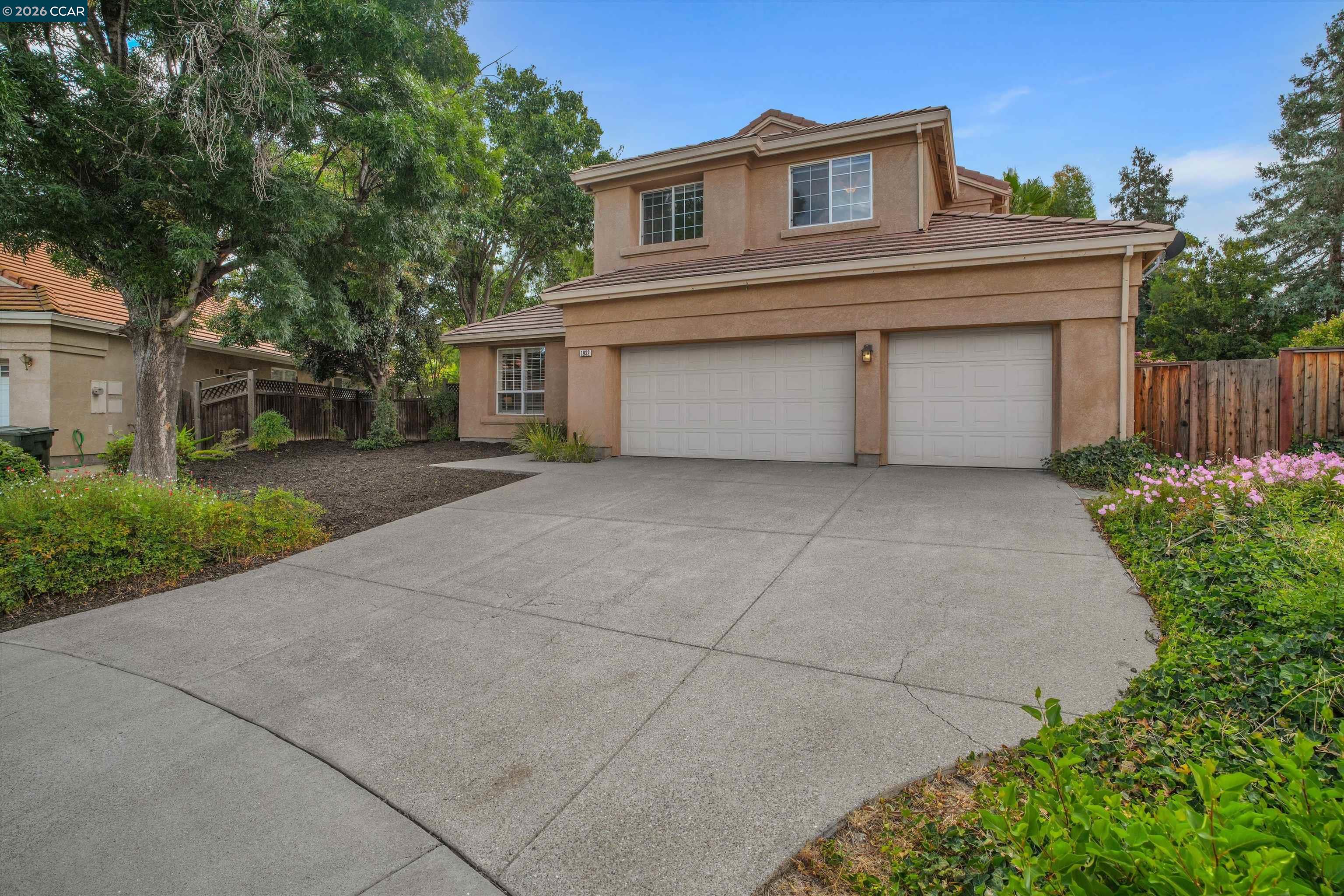 1932 Medicine Mountain Ct