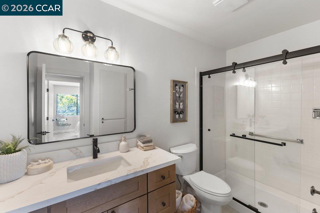 3674 Rossmoor Pkwy # 5