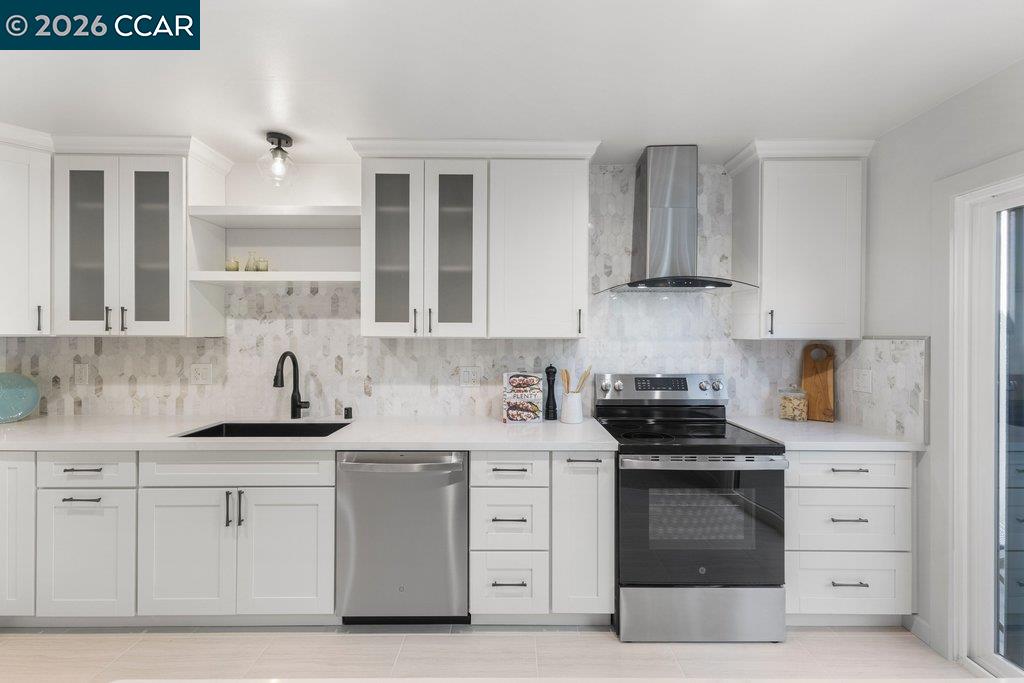 3674 Rossmoor Pkwy # 5