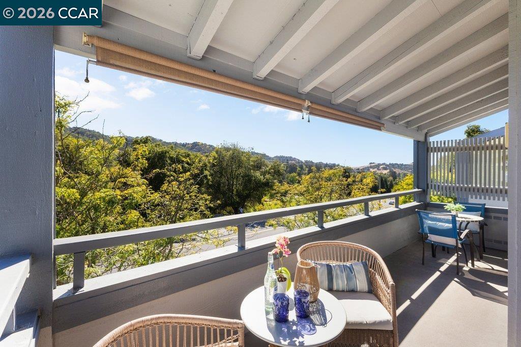 3674 Rossmoor Pkwy # 5