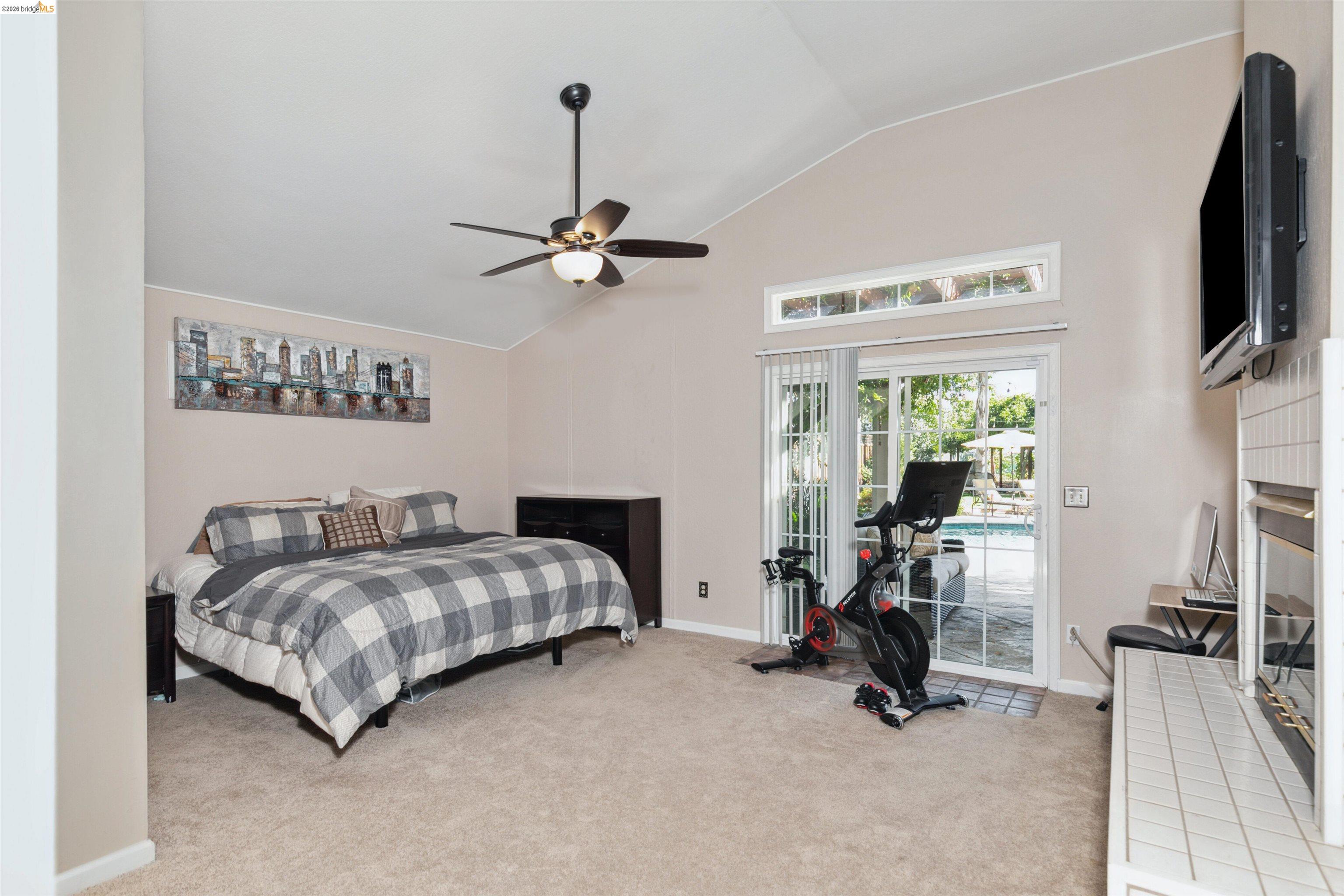 105 W Bolton Rd