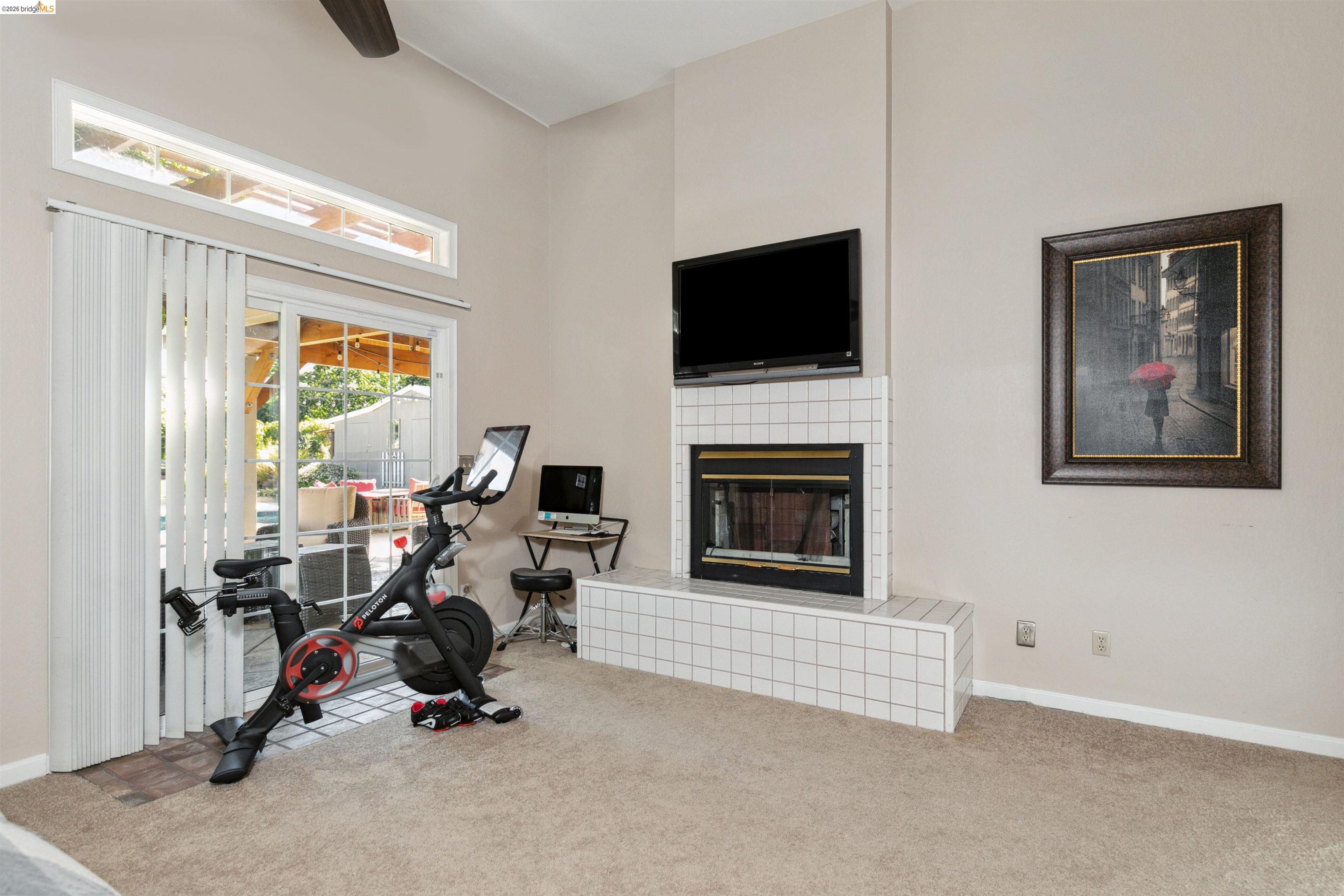 105 W Bolton Rd