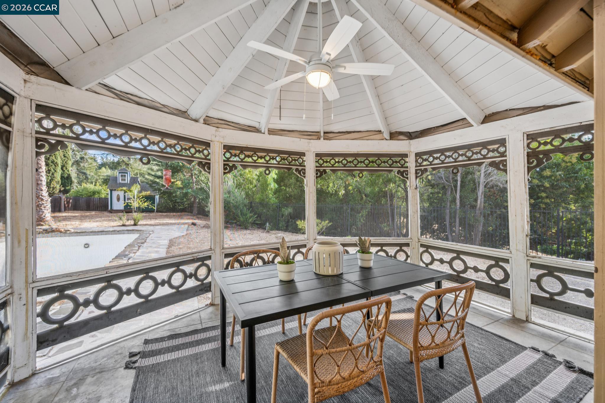 3386 Cowell Rd
