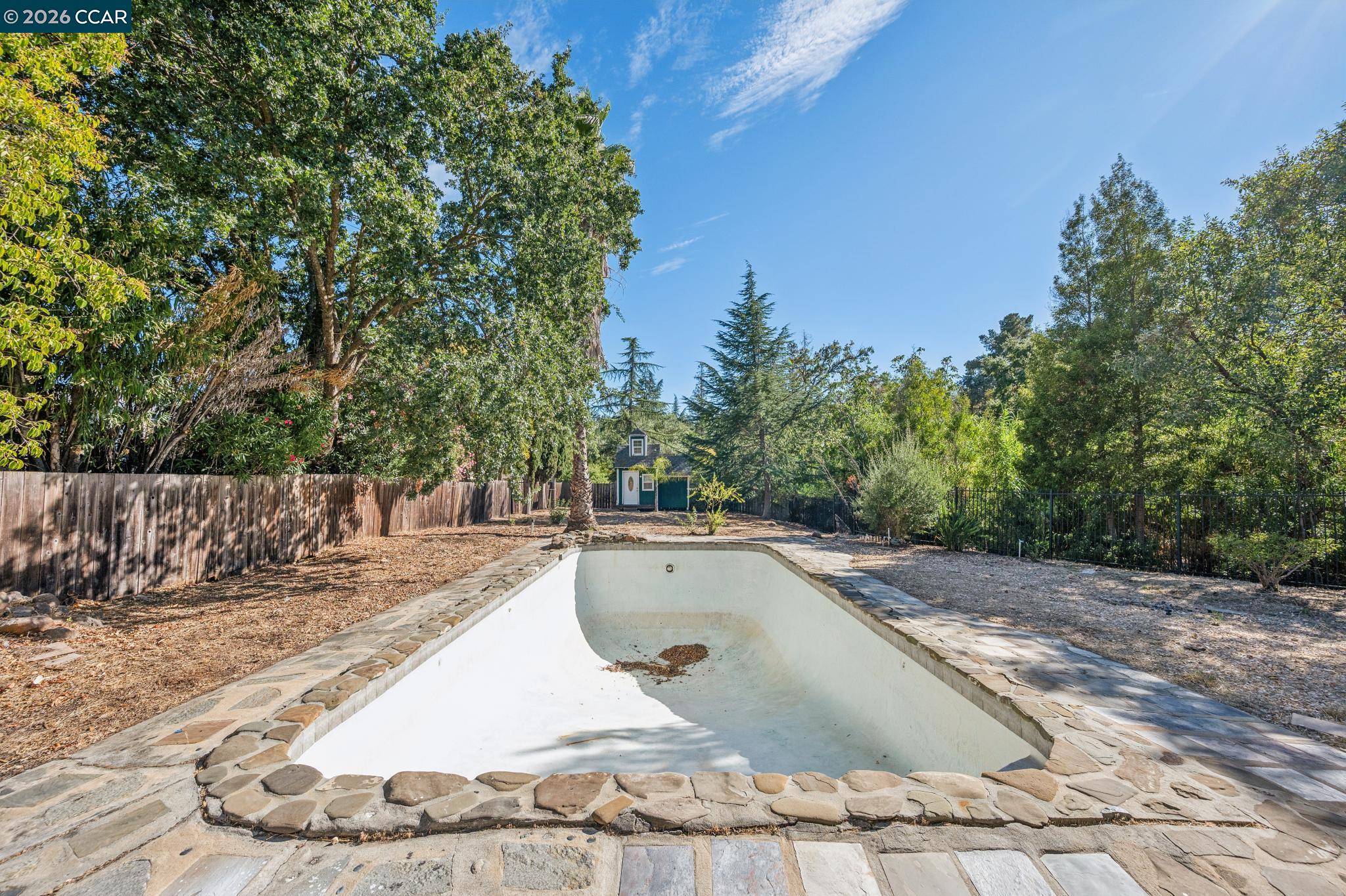 3386 Cowell Rd