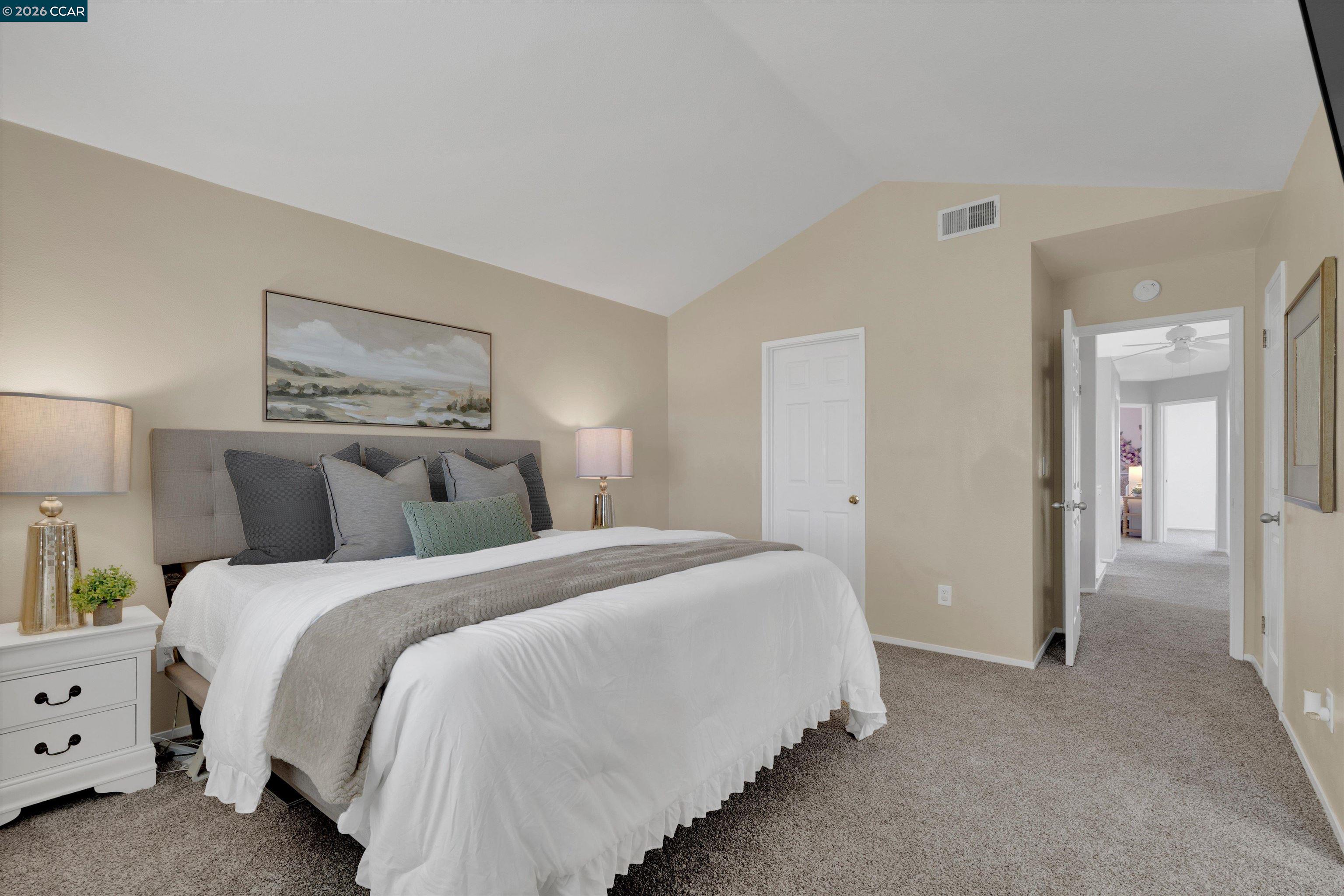 400 Devon Ct