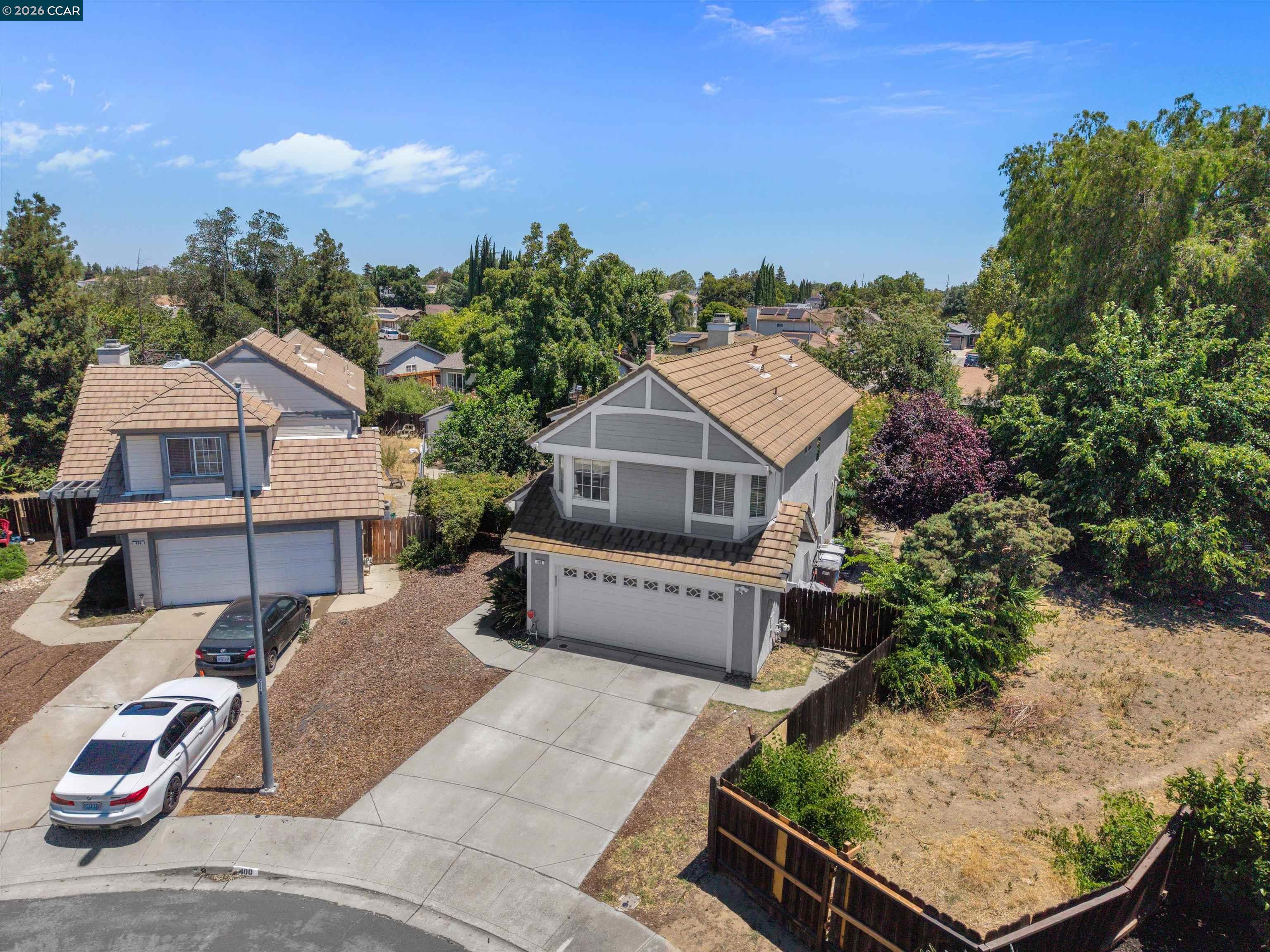 400 Devon Ct