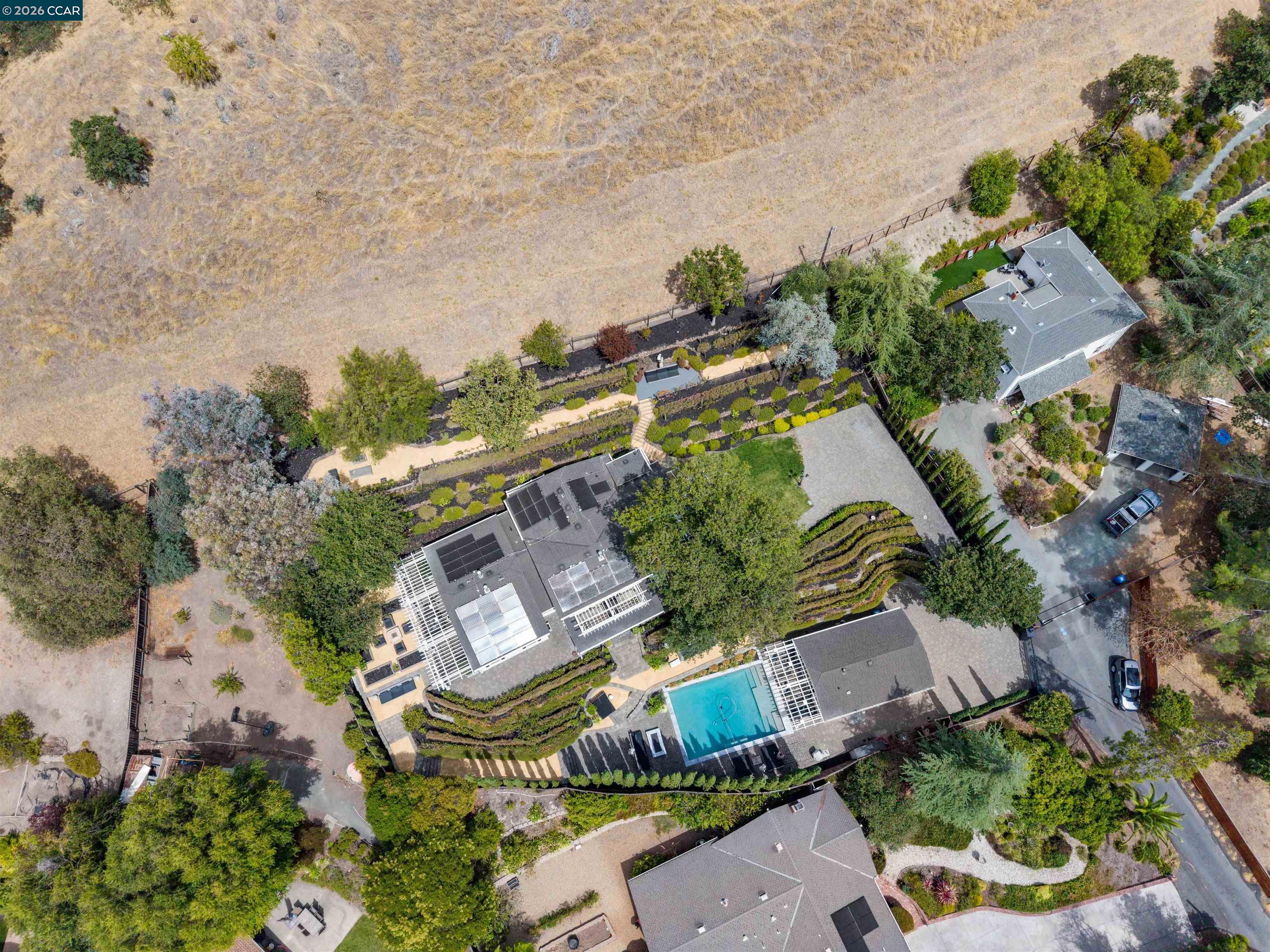 950 Country Lane