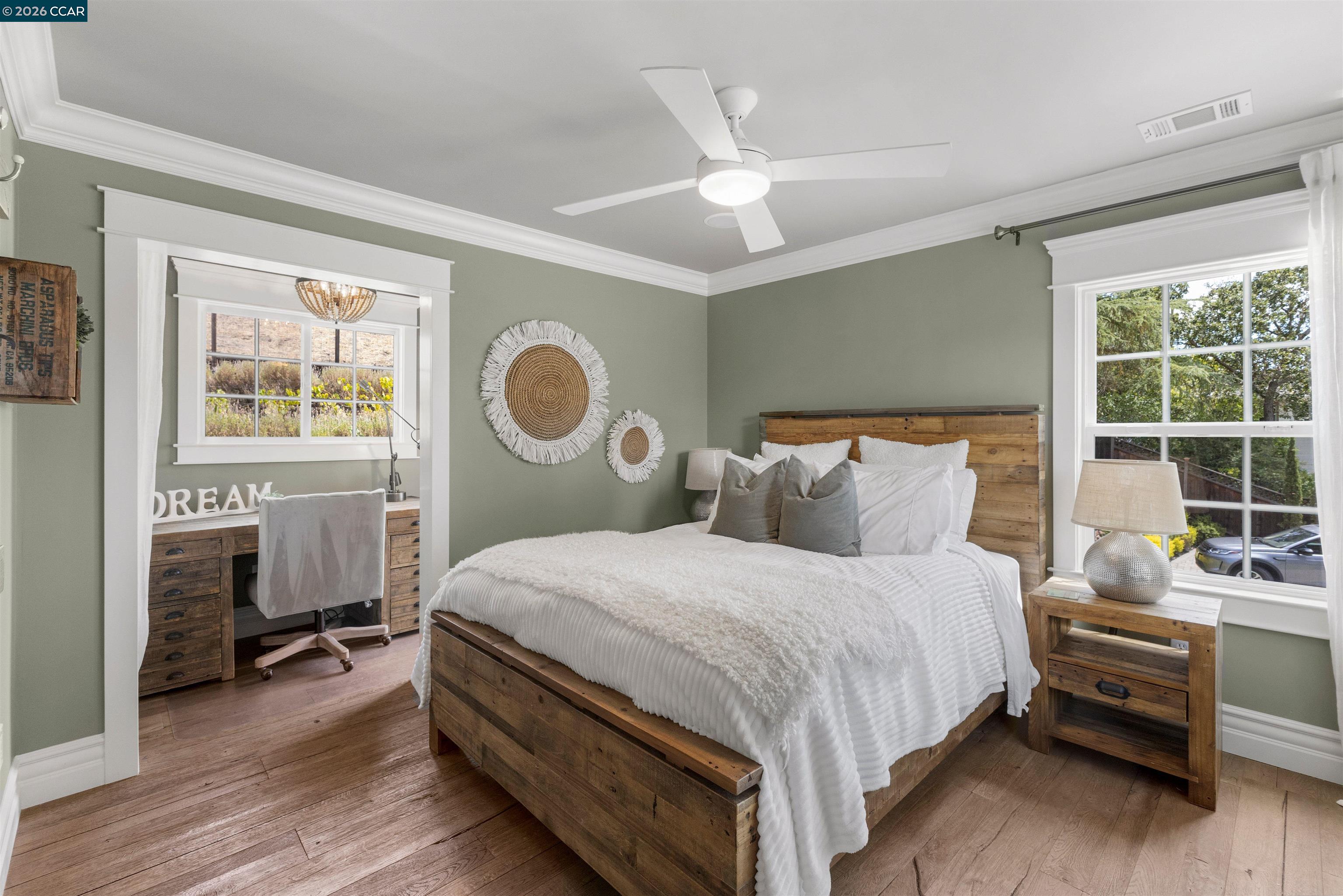 950 Country Lane