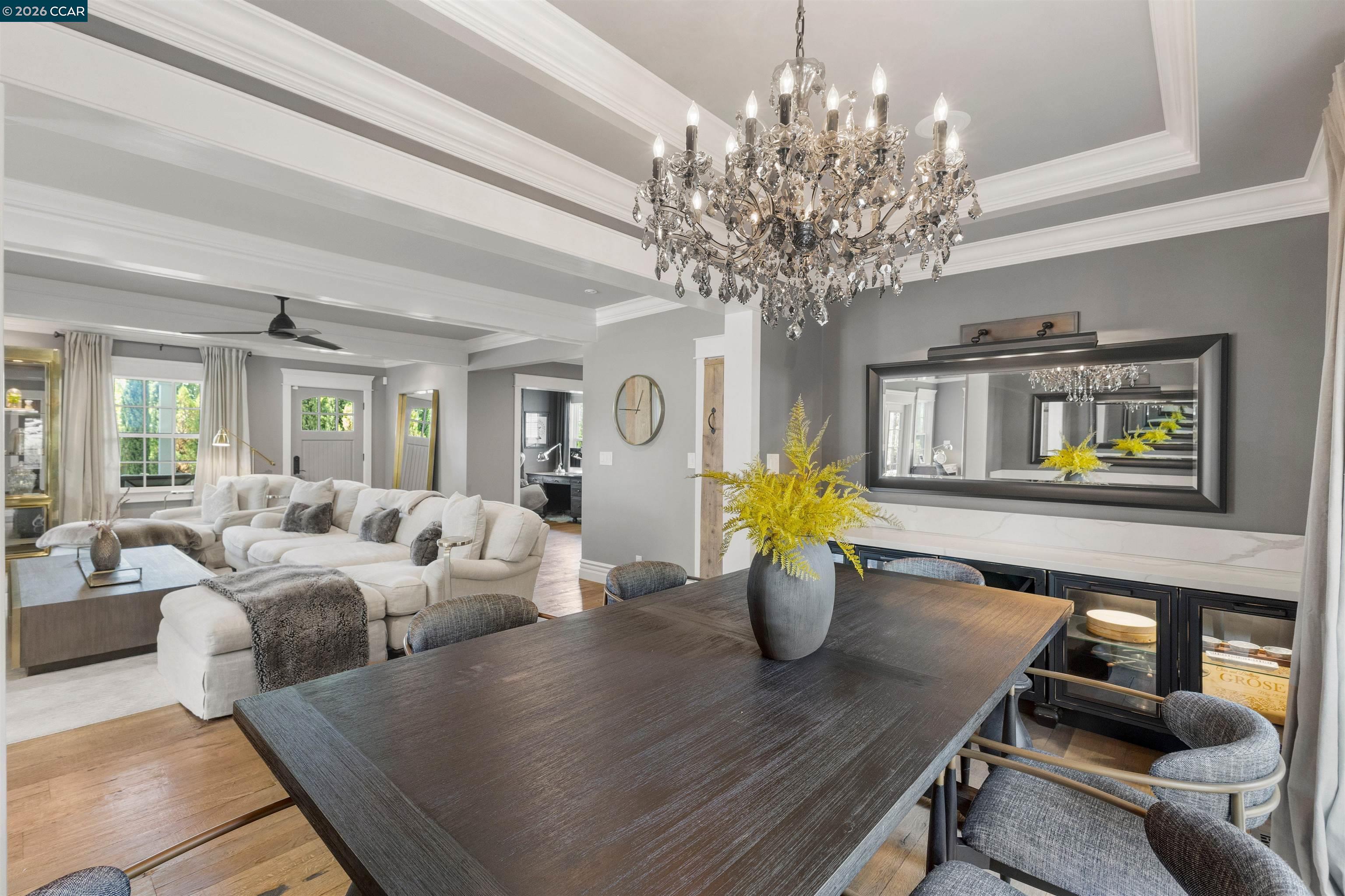 950 Country Lane