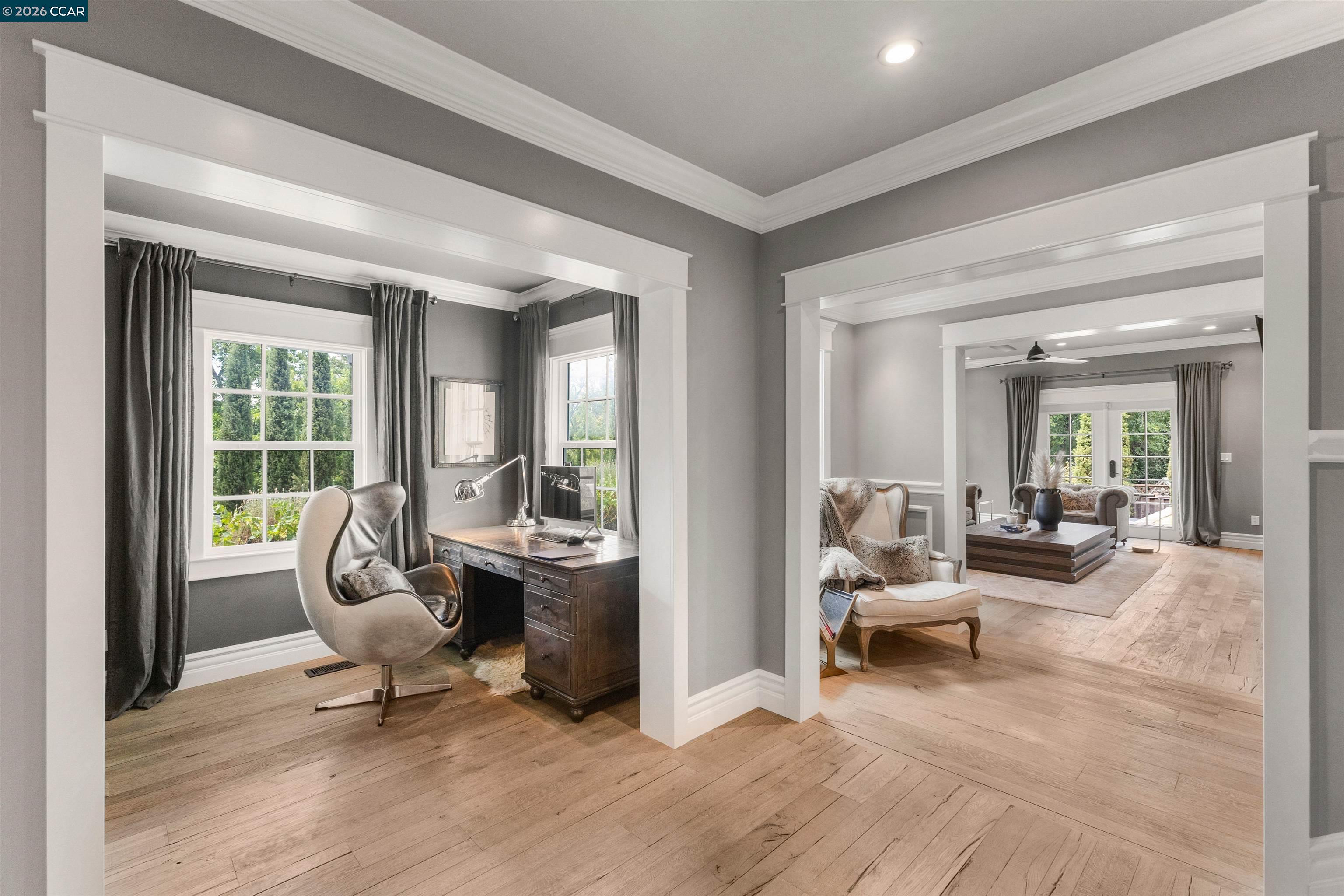 950 Country Lane