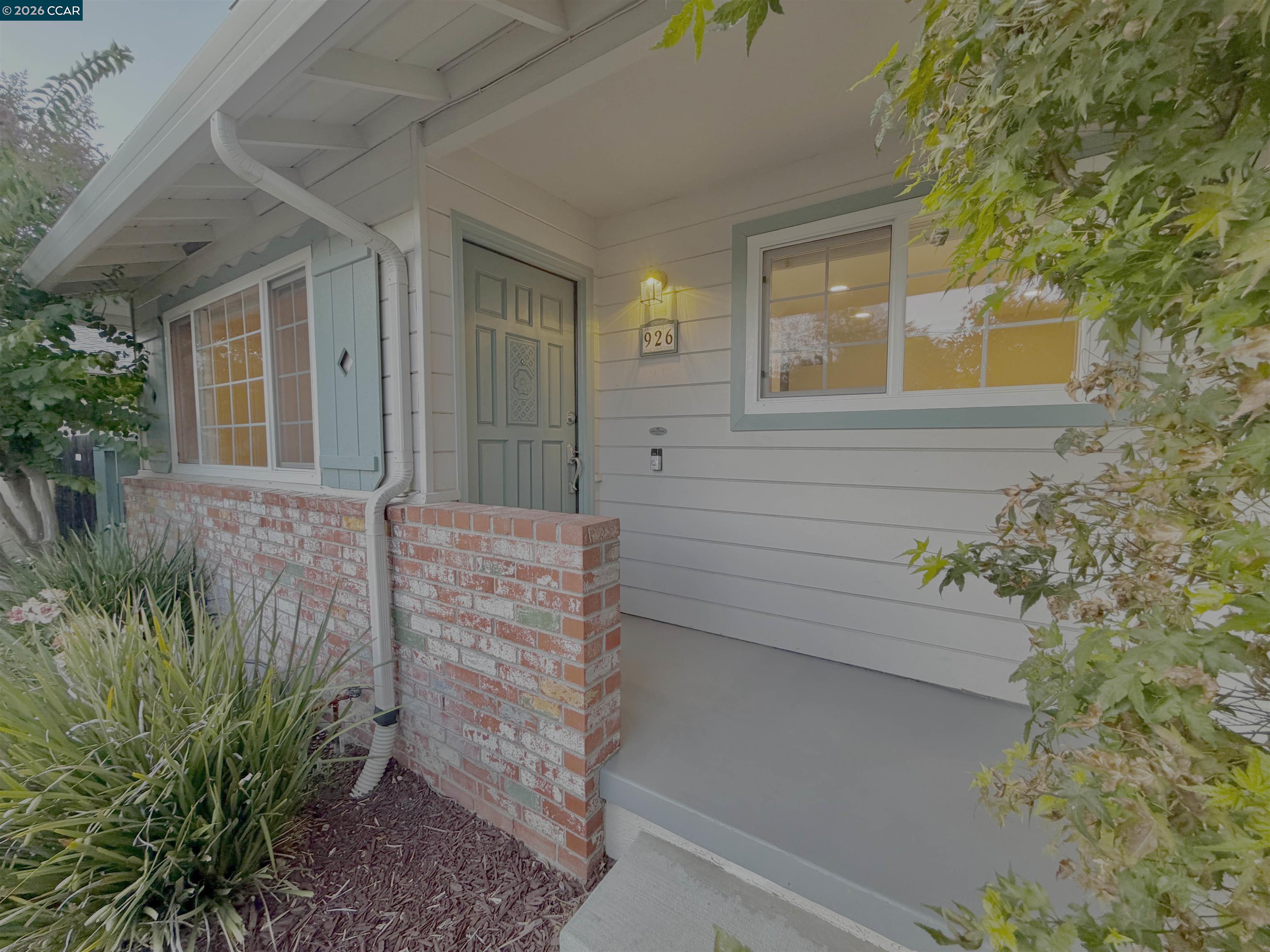 926 Sassel Avenue