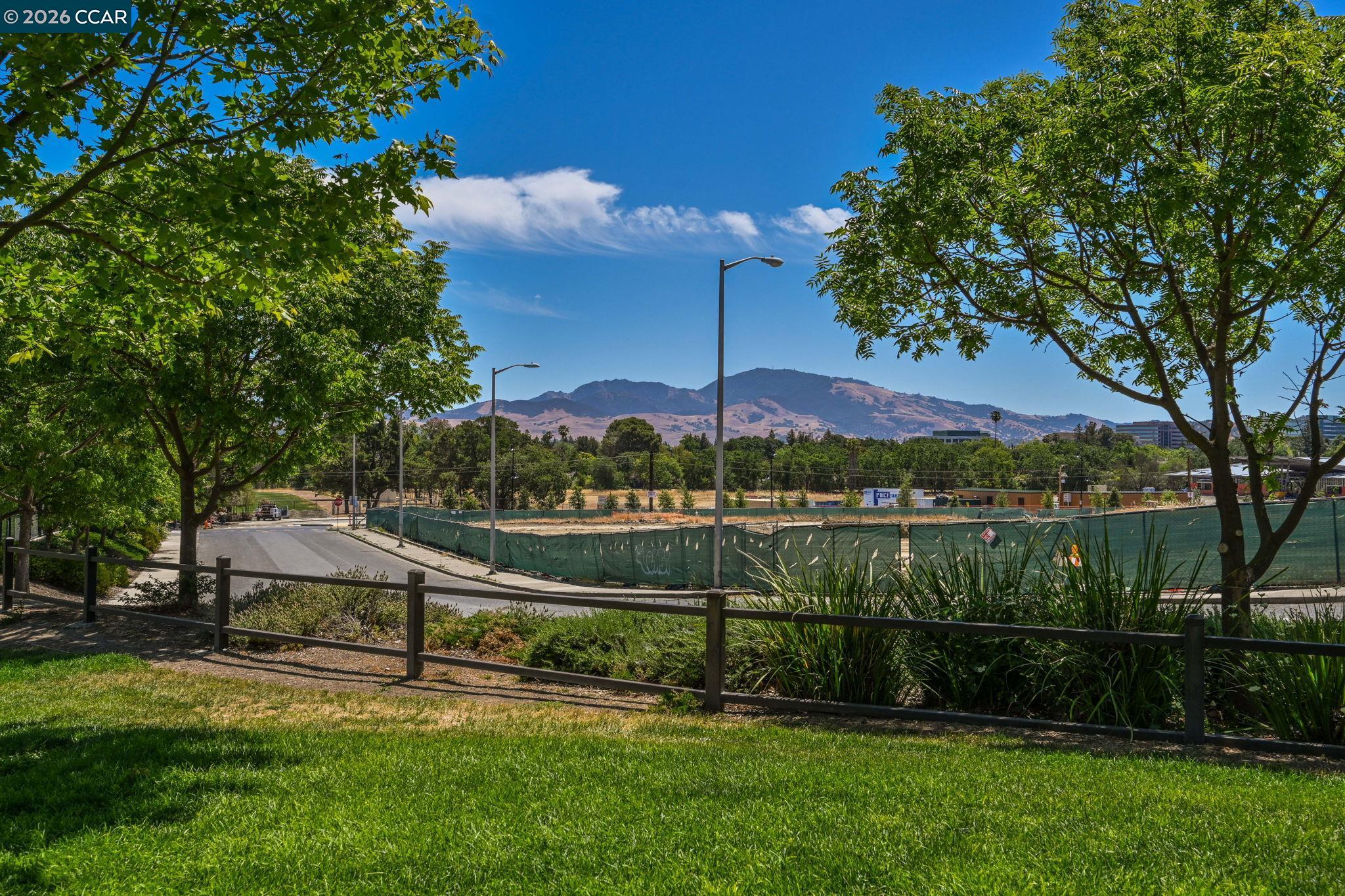 100 Pleasant Valley Dr