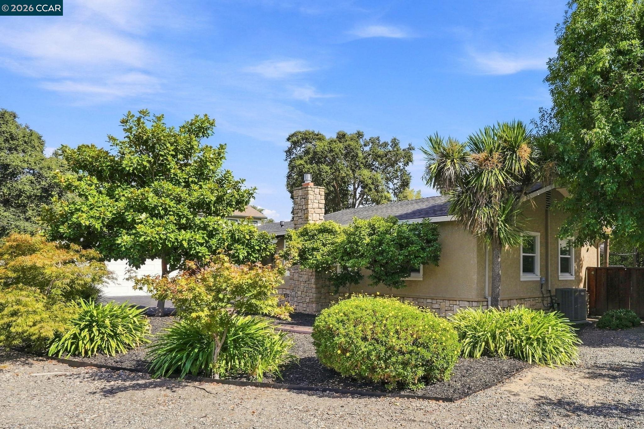 100 Pleasant Valley Dr
