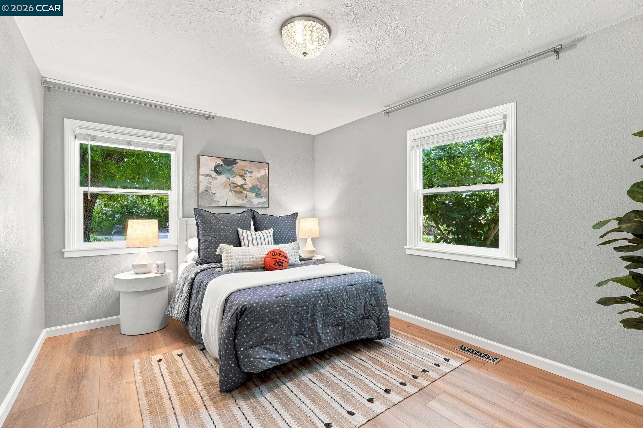 100 Pleasant Valley Dr