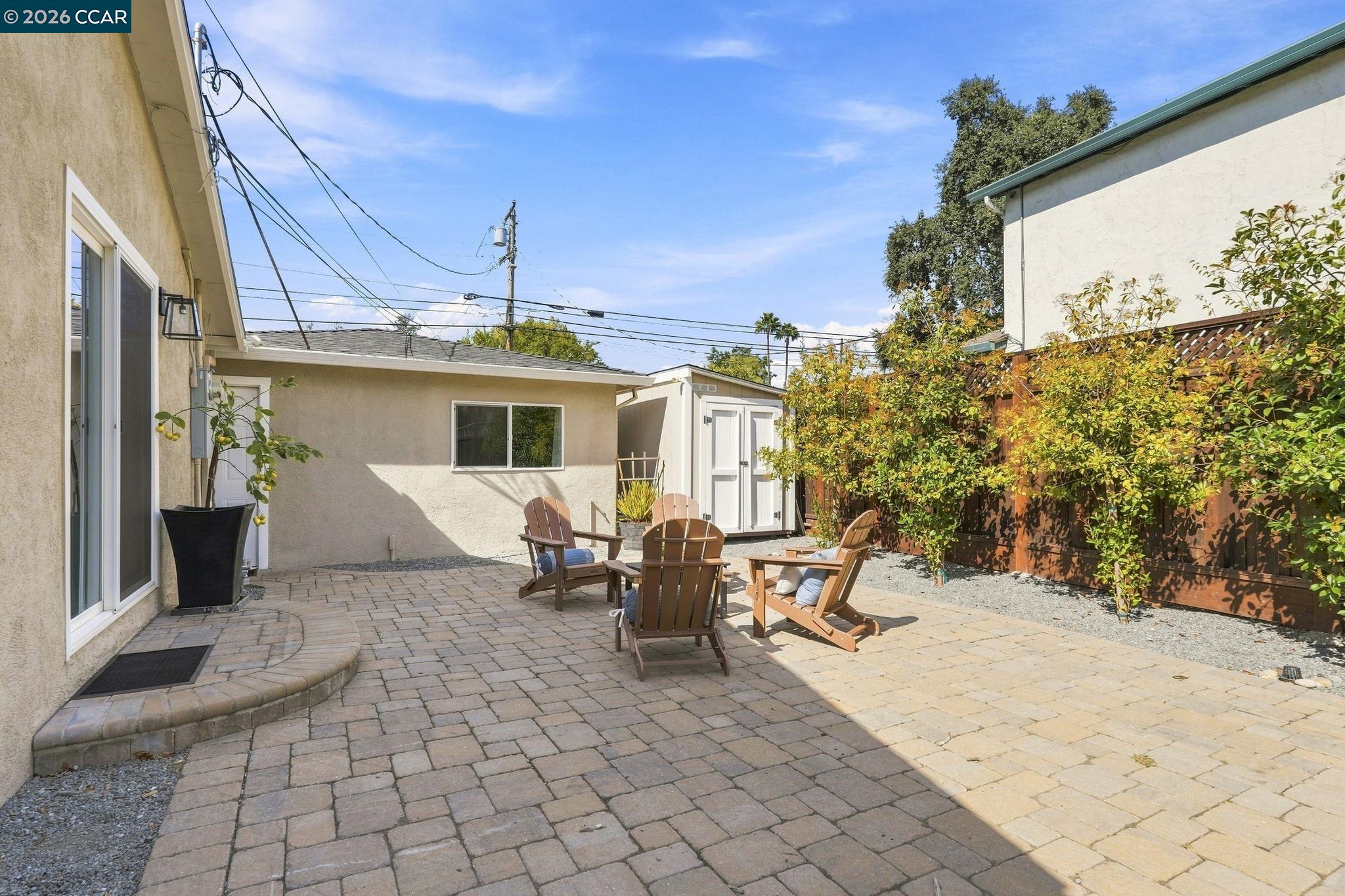 100 Pleasant Valley Dr
