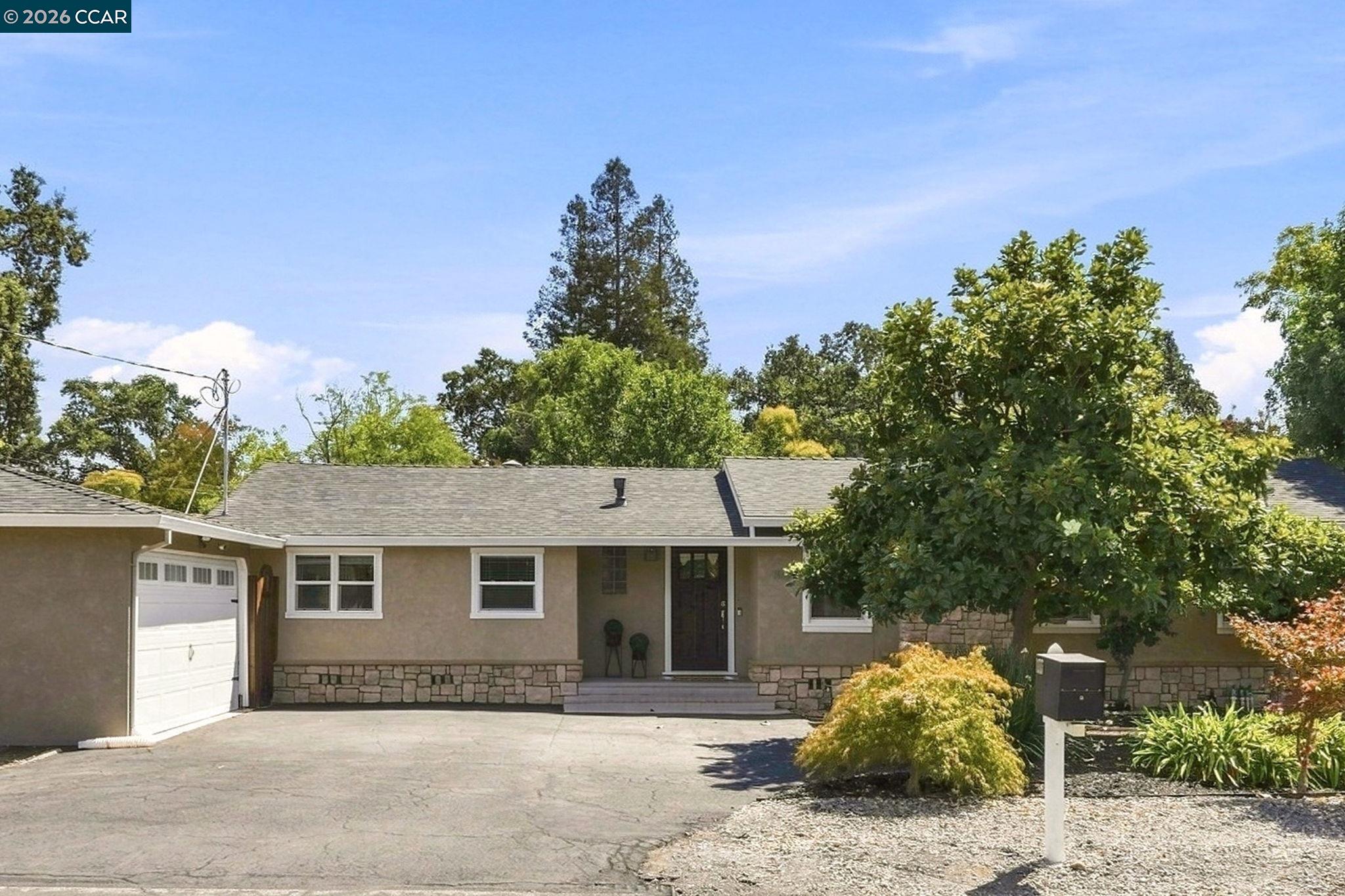 100 Pleasant Valley Dr