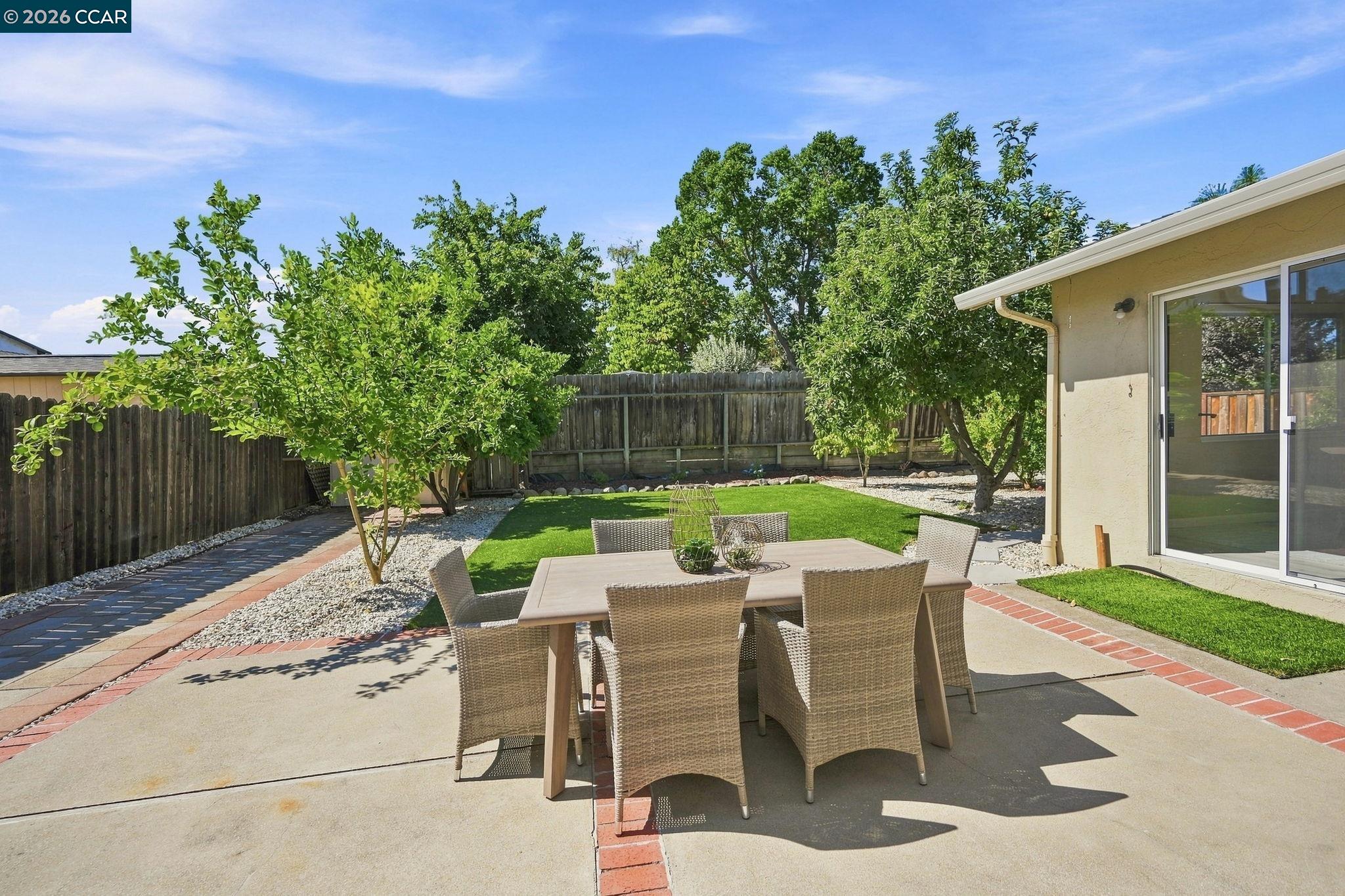 2225 Saint George Drive