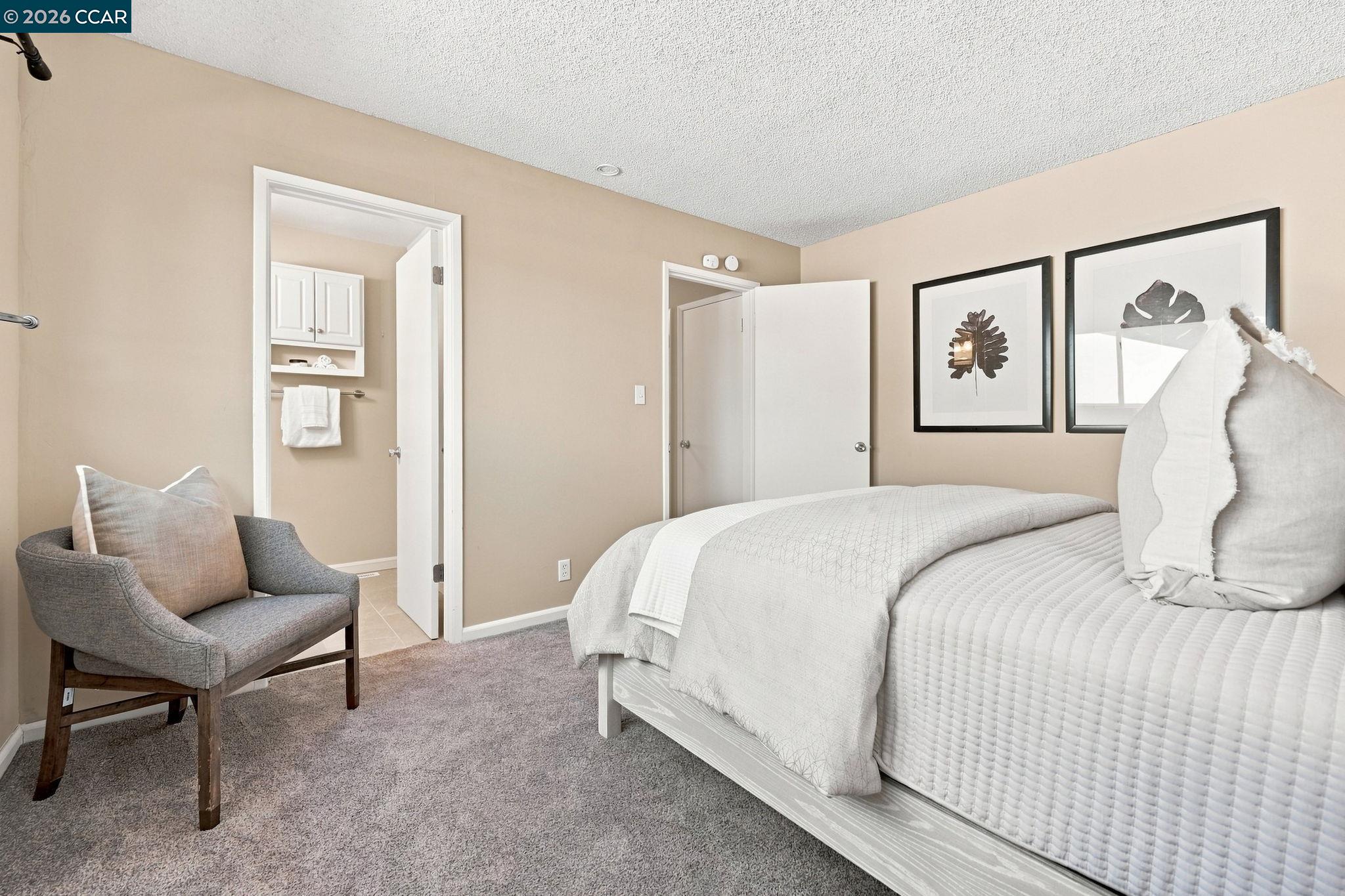 2225 Saint George Drive
