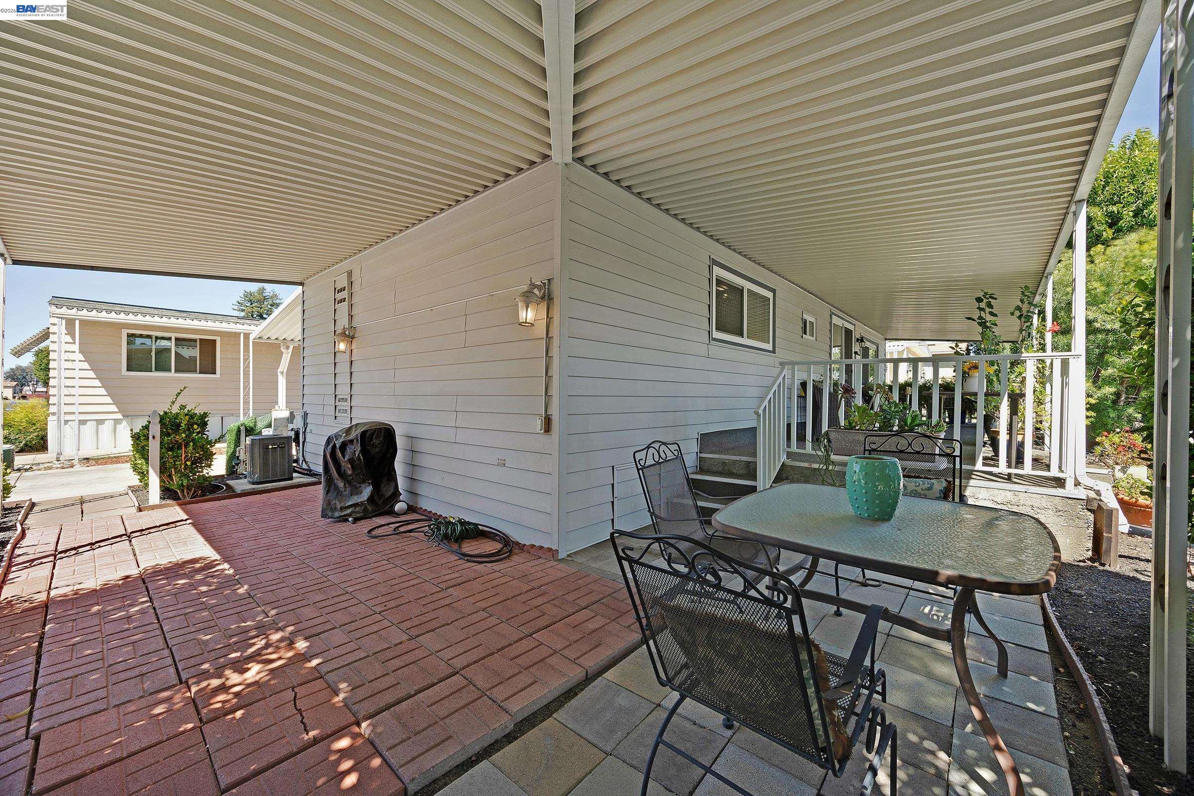 2061 Dalis Drive # 62