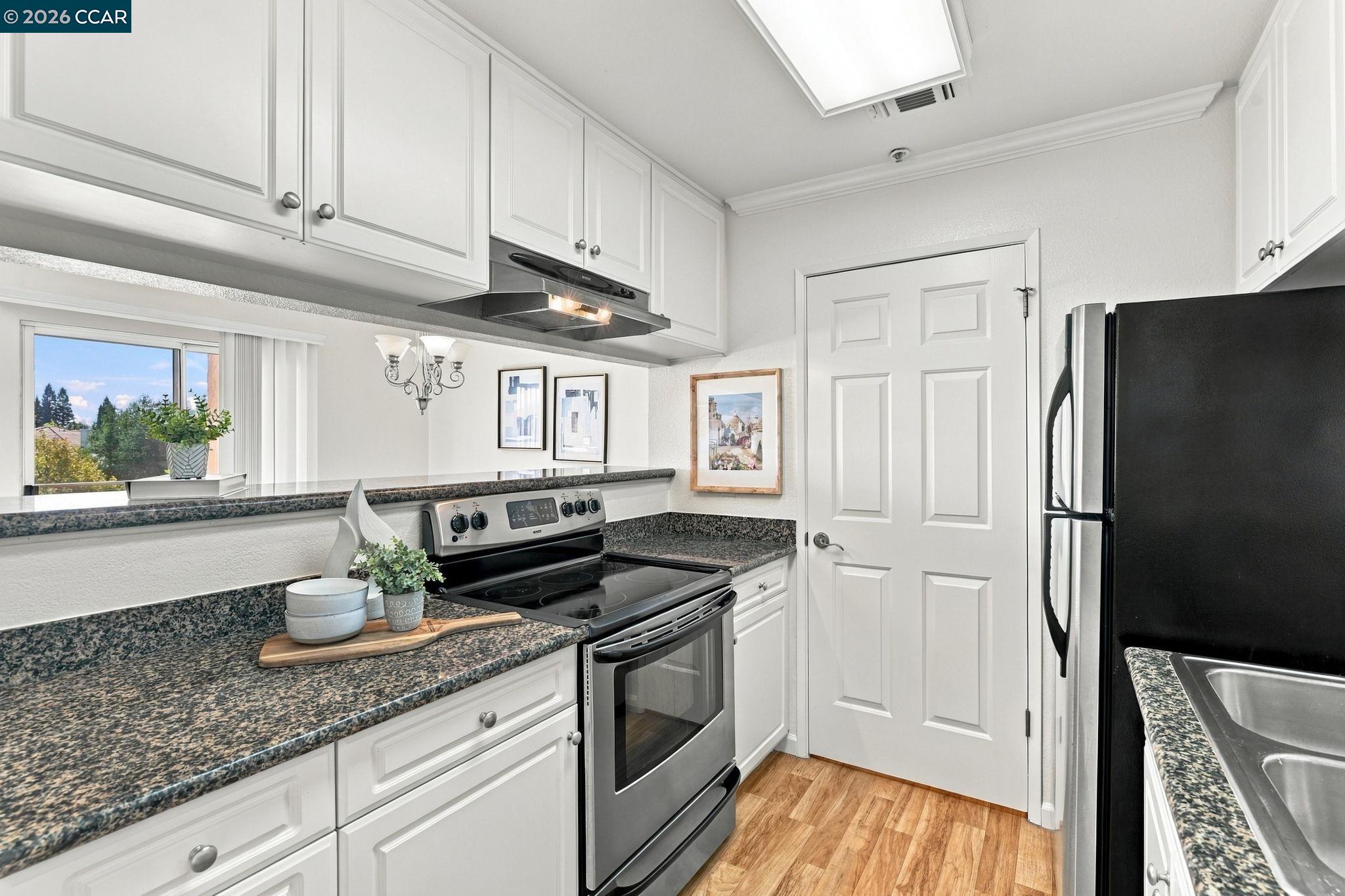 440 Bollinger Canyon Ln. # 396