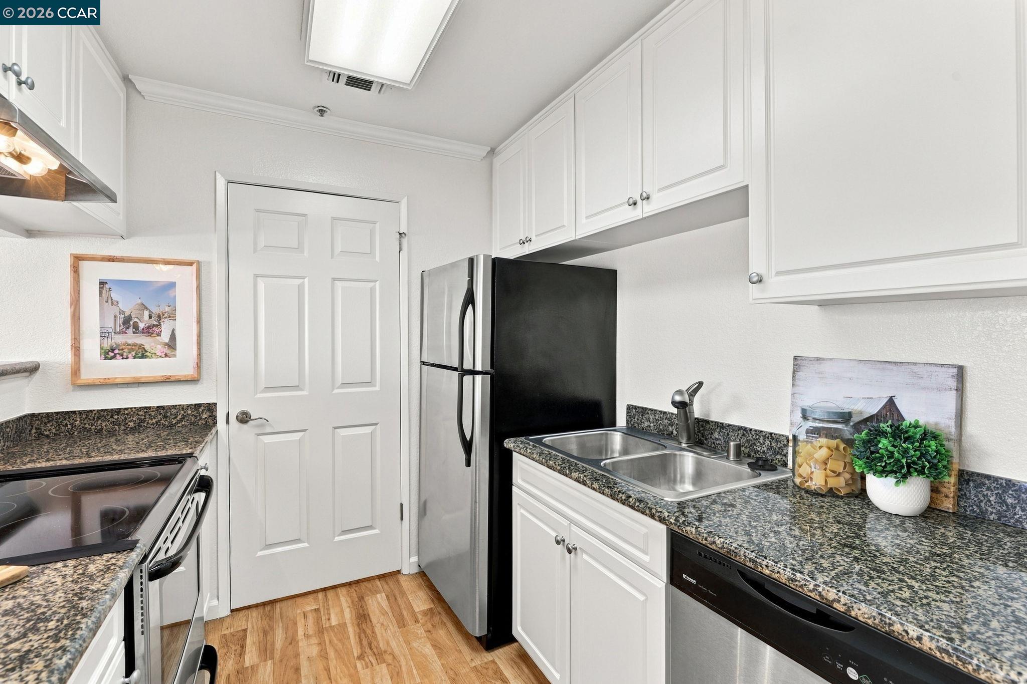 440 Bollinger Canyon Ln. # 396