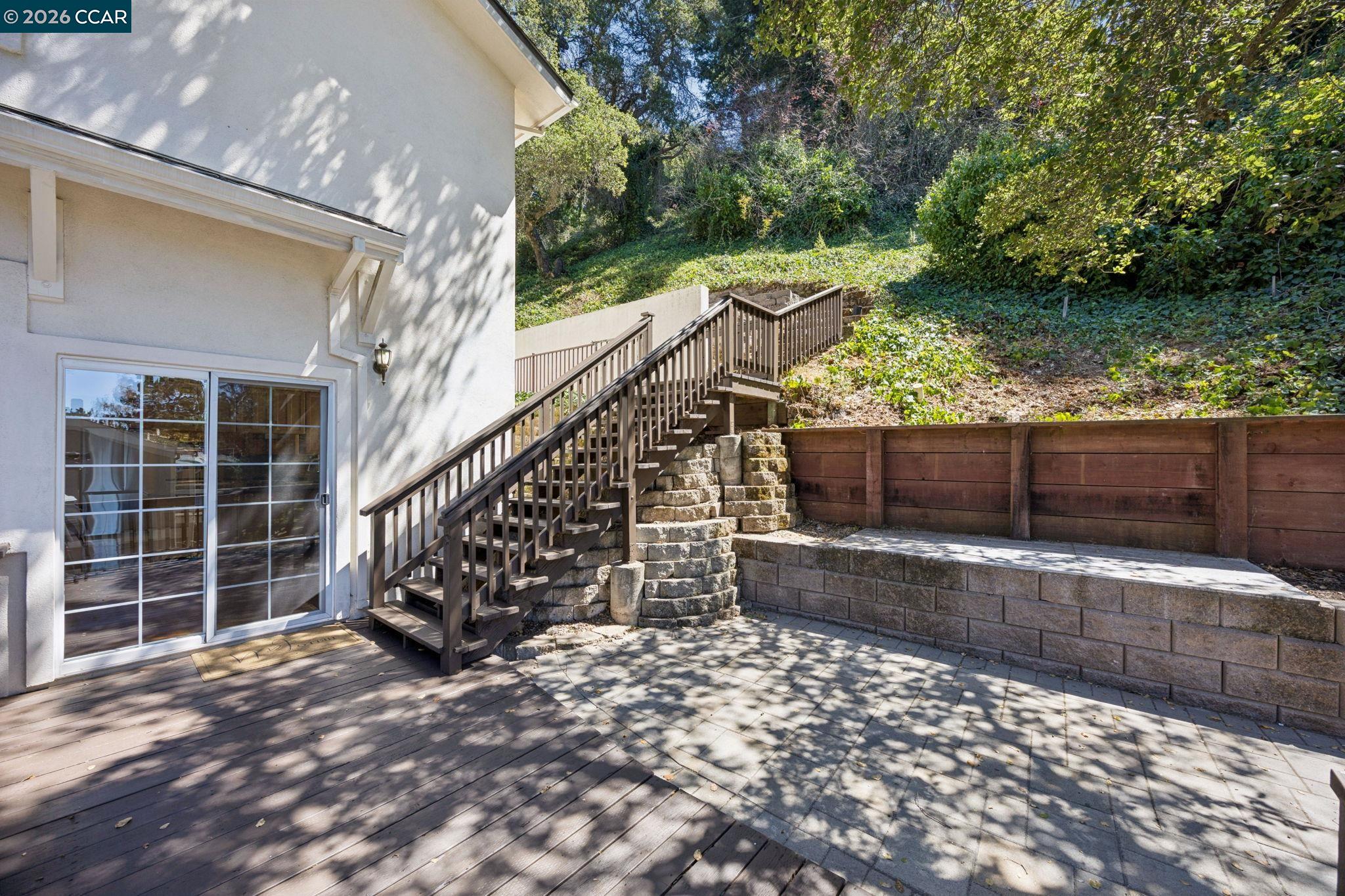 5535 Moraga Ave