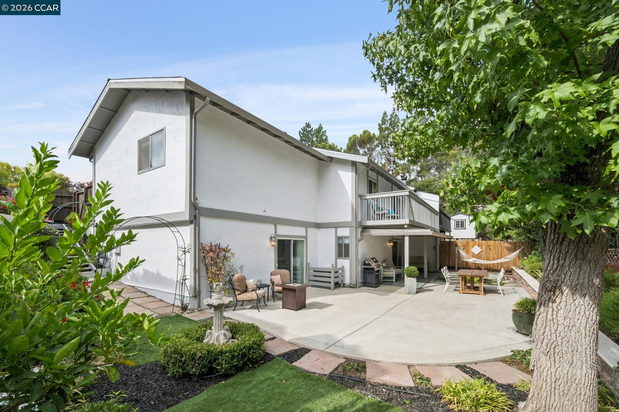 258 Barnett Ter