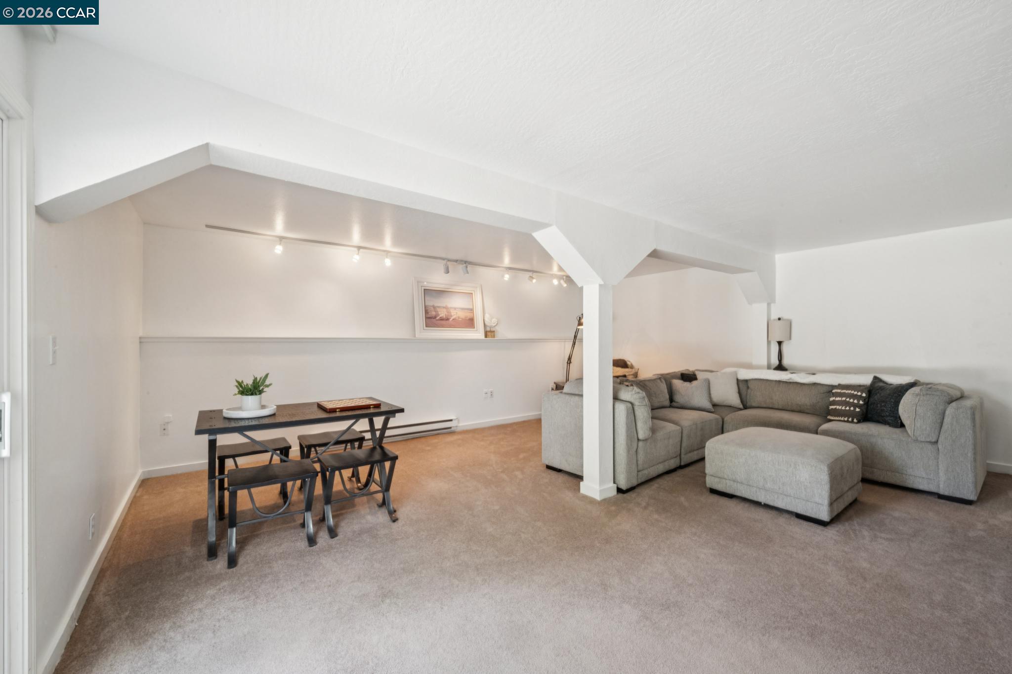 258 Barnett Ter