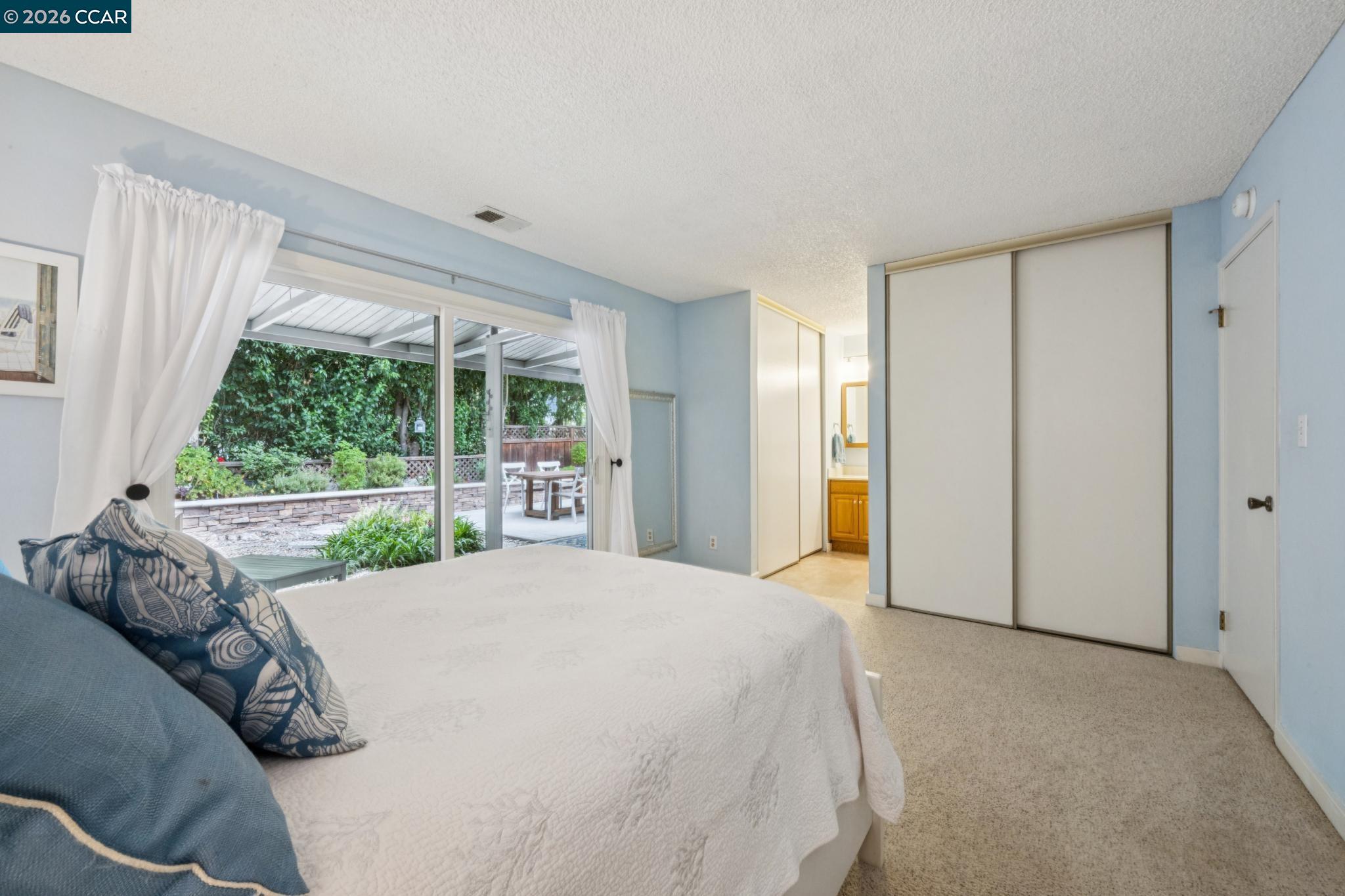 258 Barnett Ter