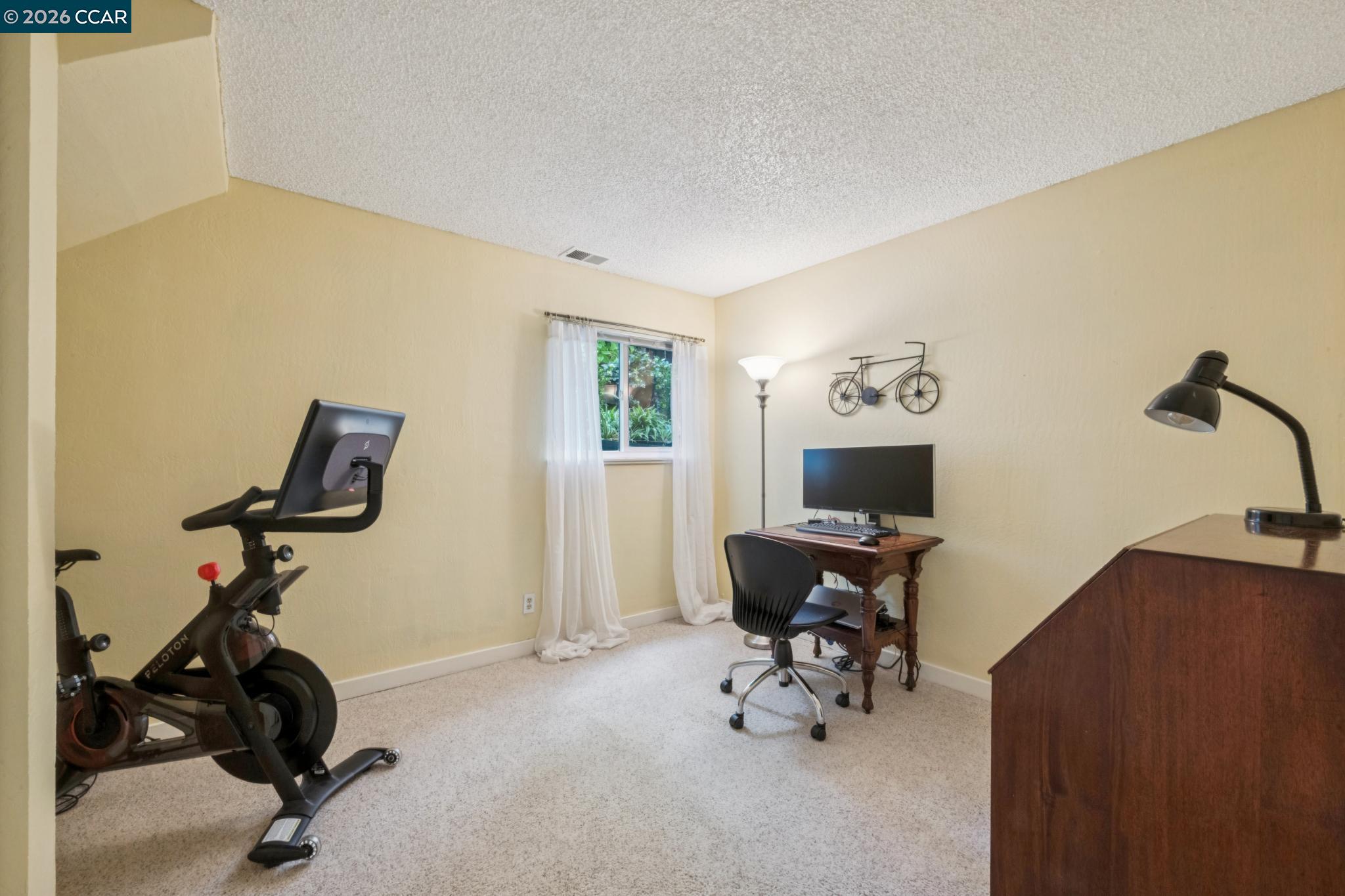 258 Barnett Ter