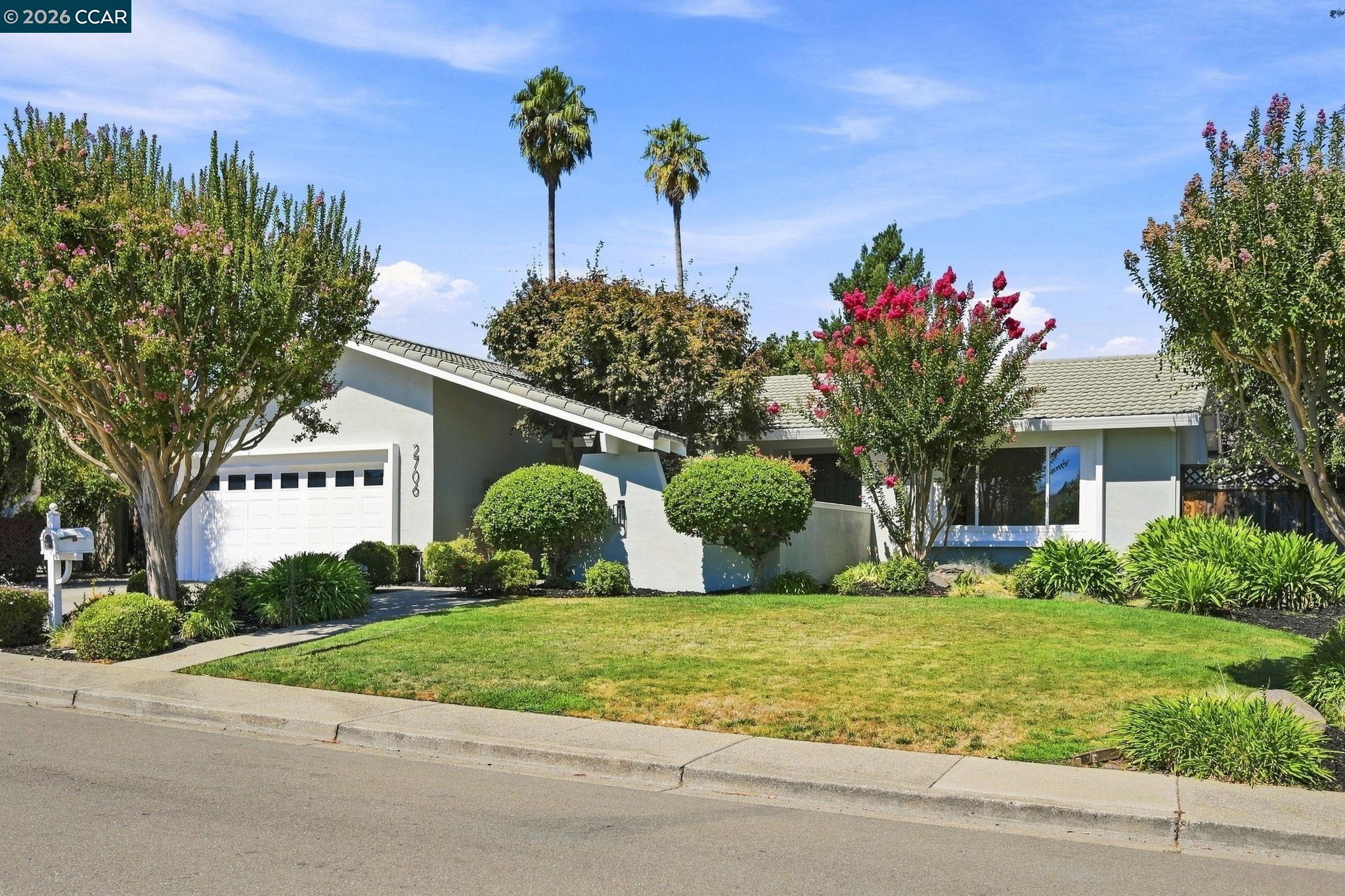 2706 Canyon Creek Dr.