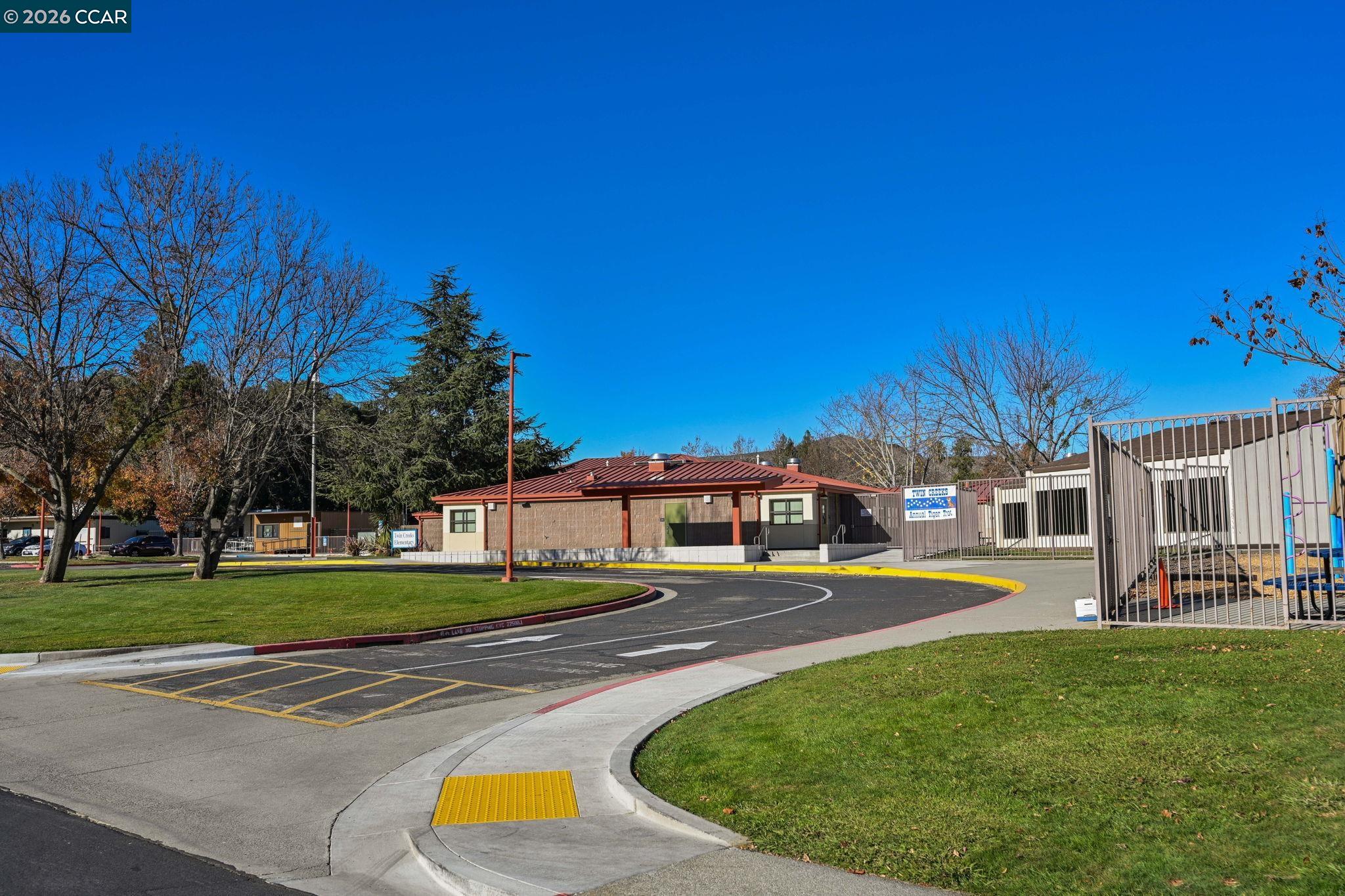 2706 Canyon Creek Dr.
